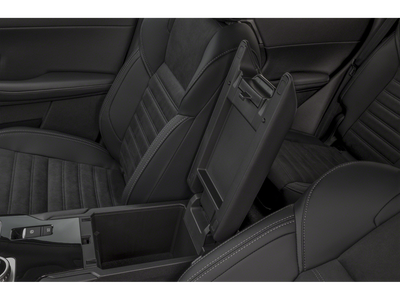 2027 Mitsubishi Outlander SE
