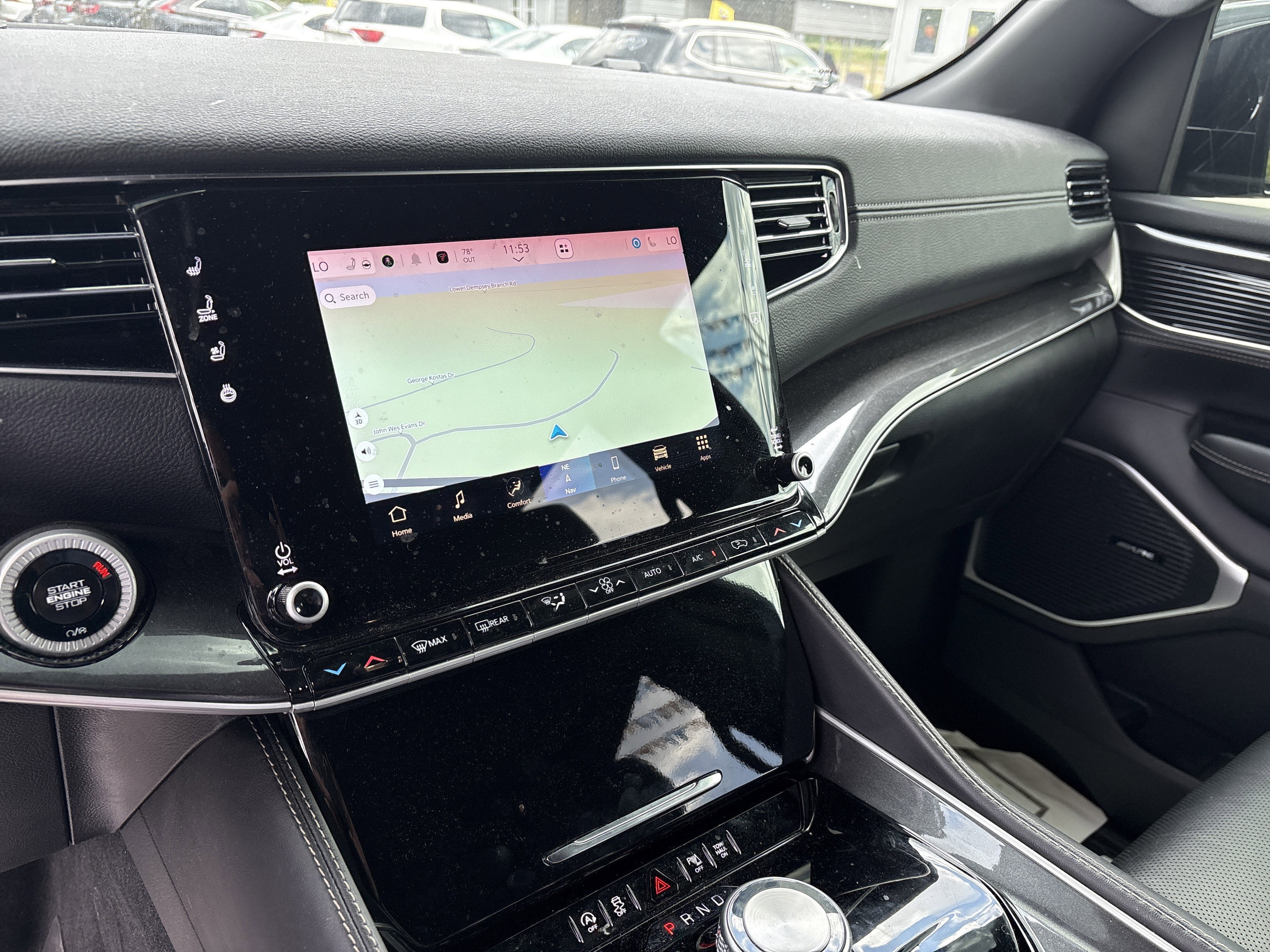 2024 Jeep Wagoneer Base