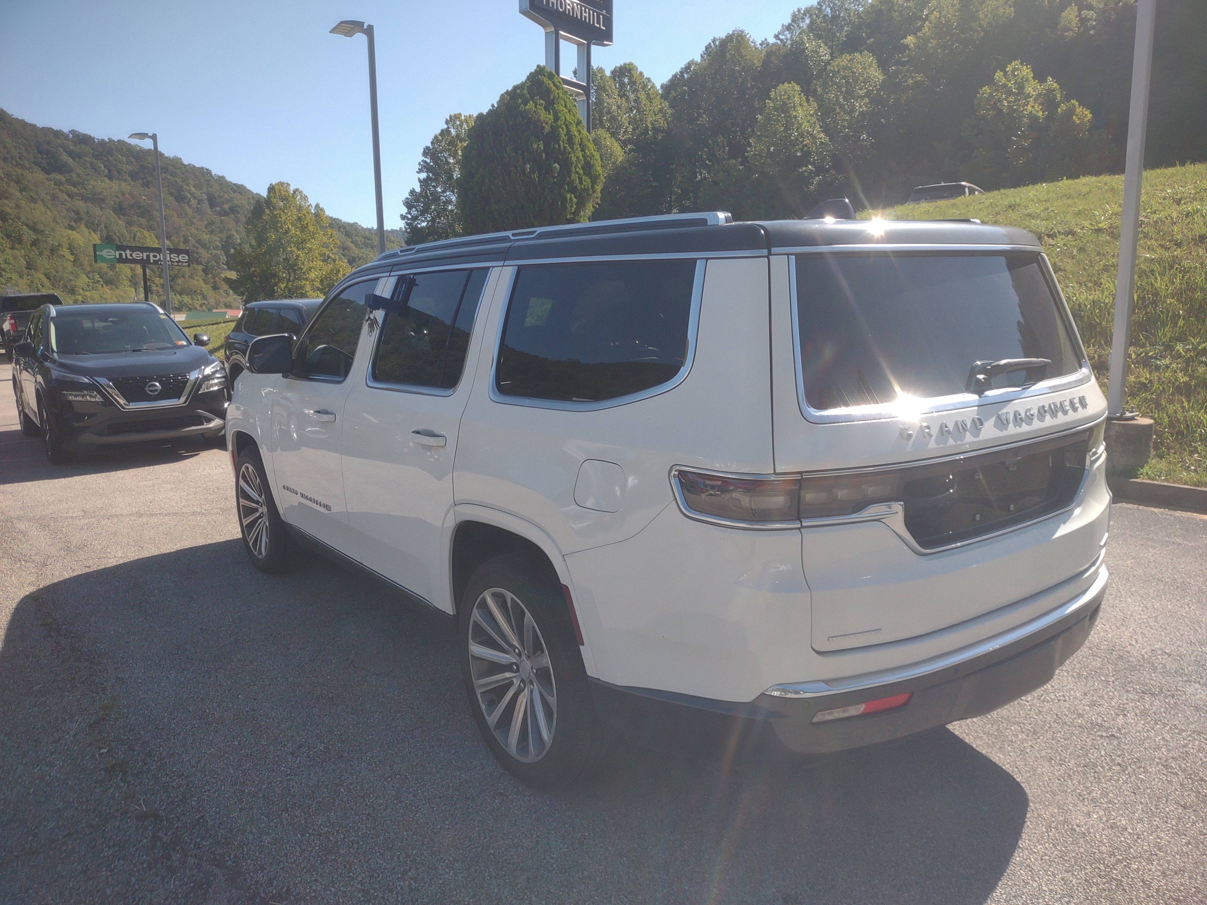 2022 Jeep Grand Wagoneer Series II