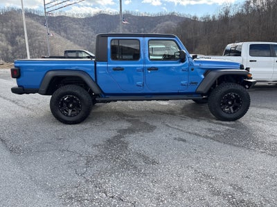 2022 Jeep Gladiator Sport