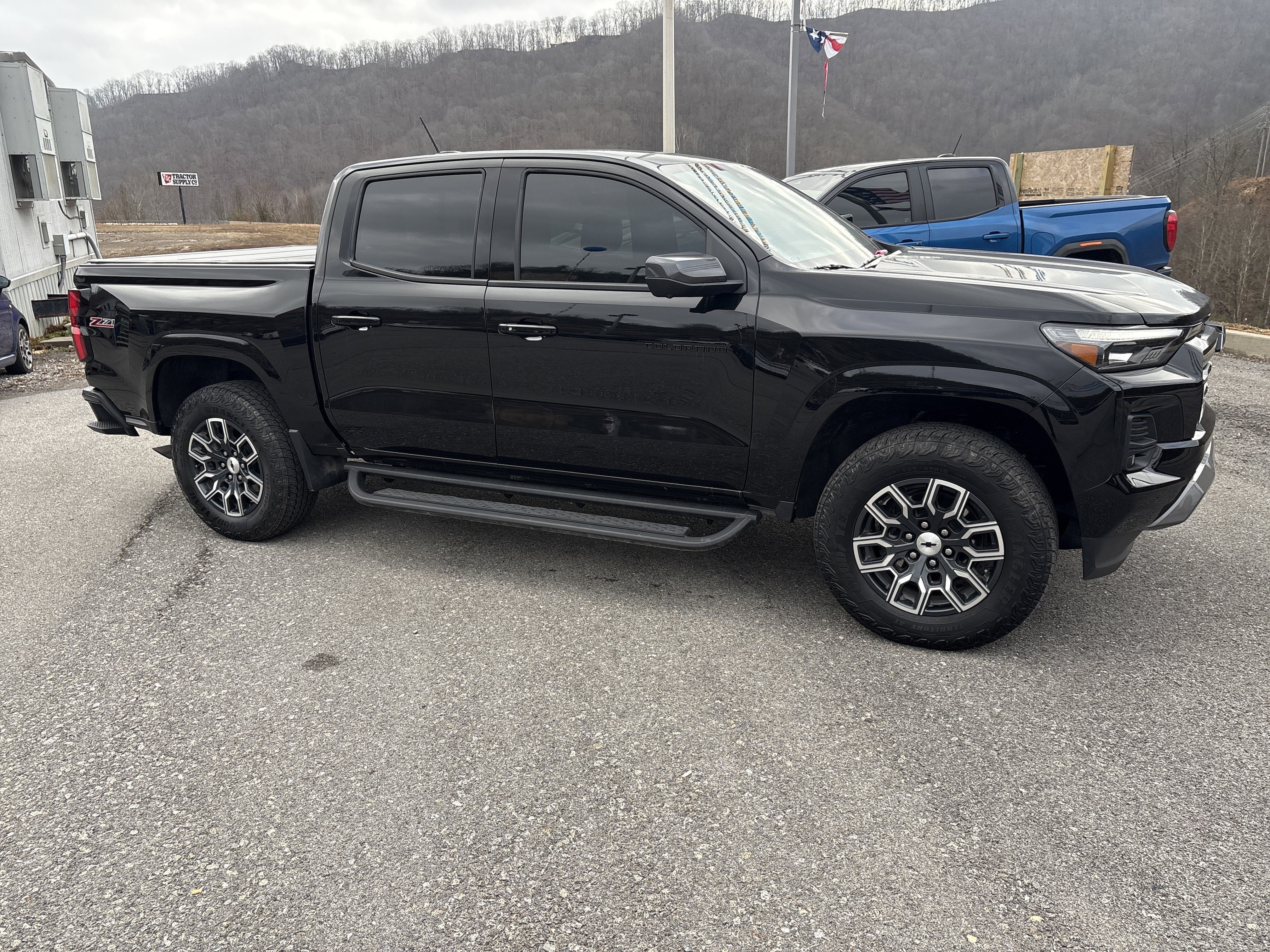 2025 Chevrolet Colorado 4WD Z71