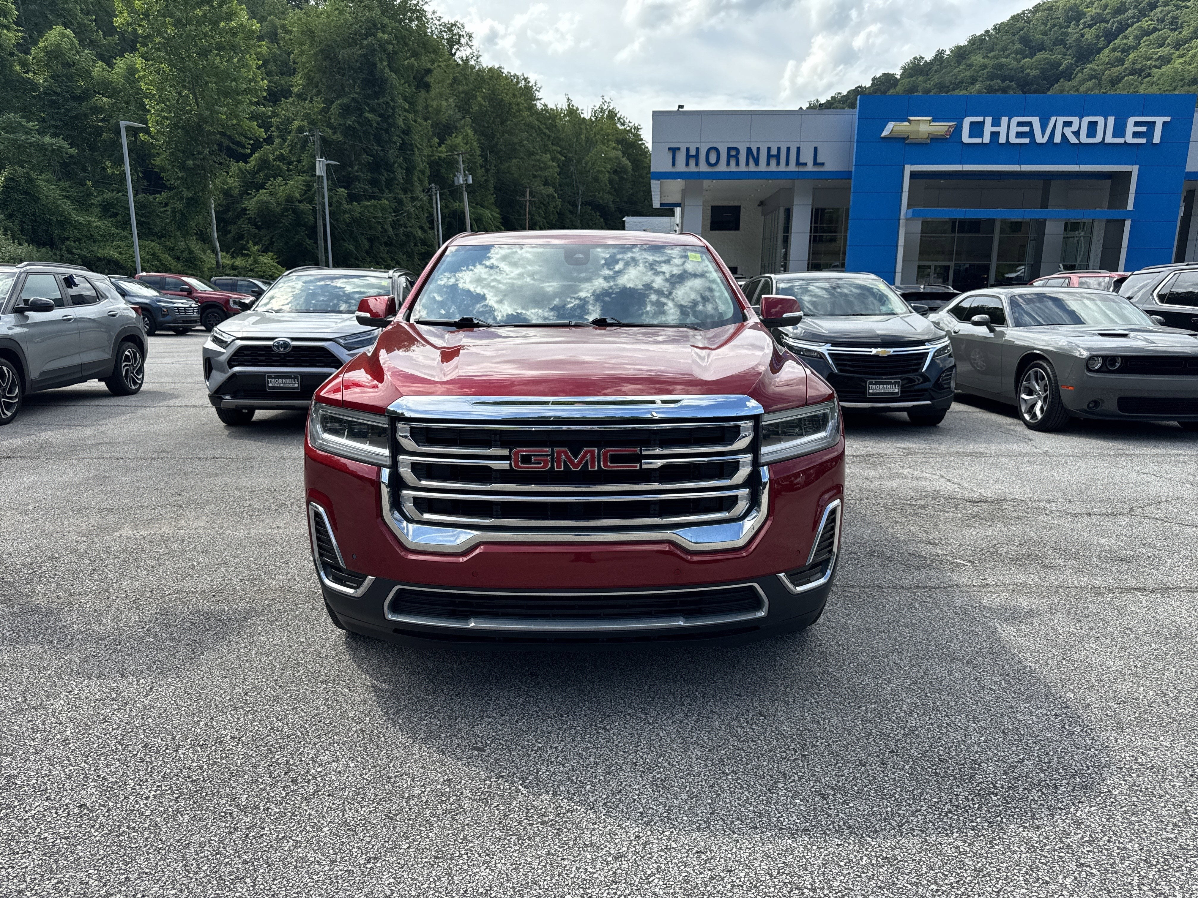 2023 GMC Acadia SLE
