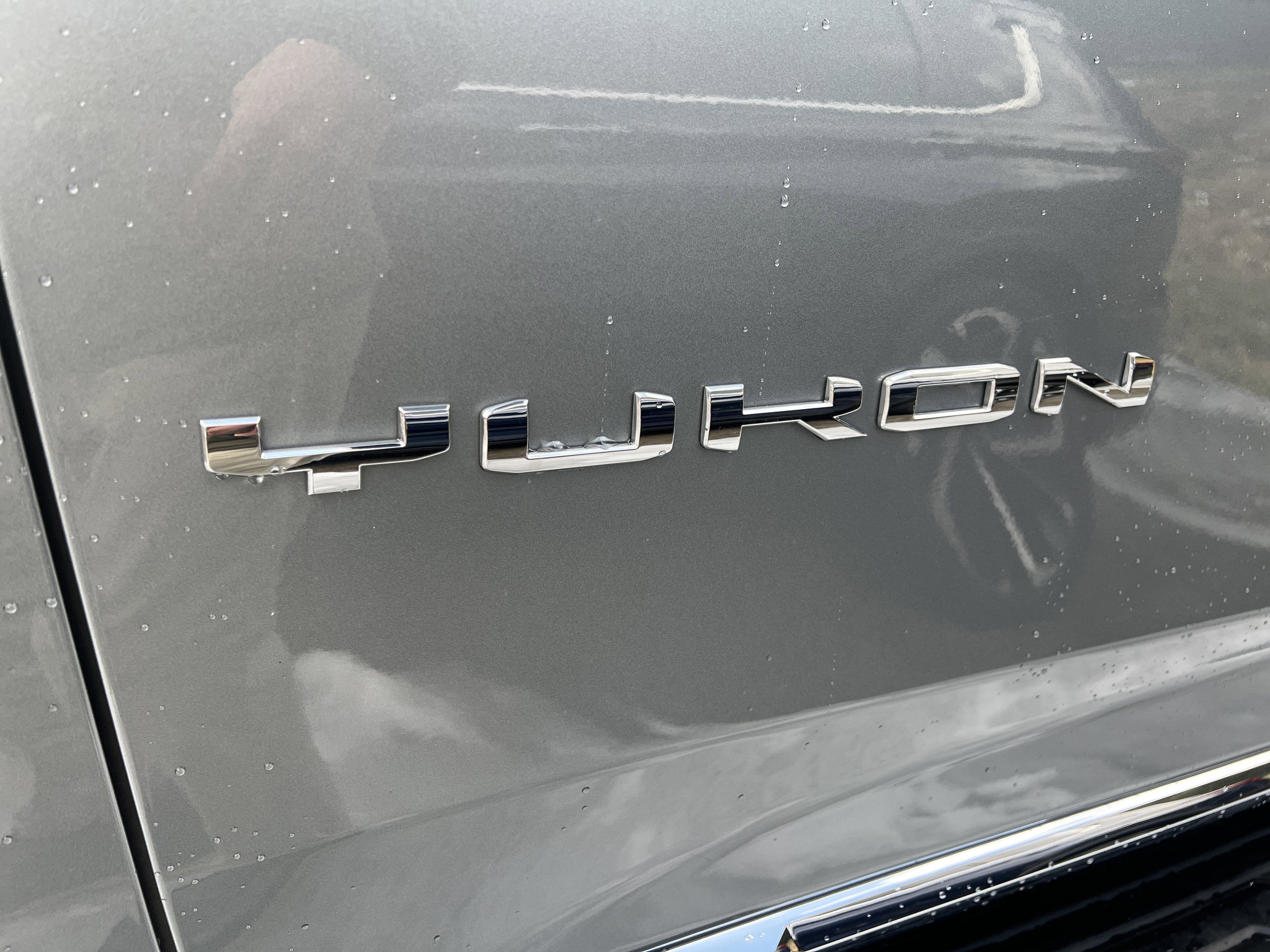 2025 GMC Yukon Elevation
