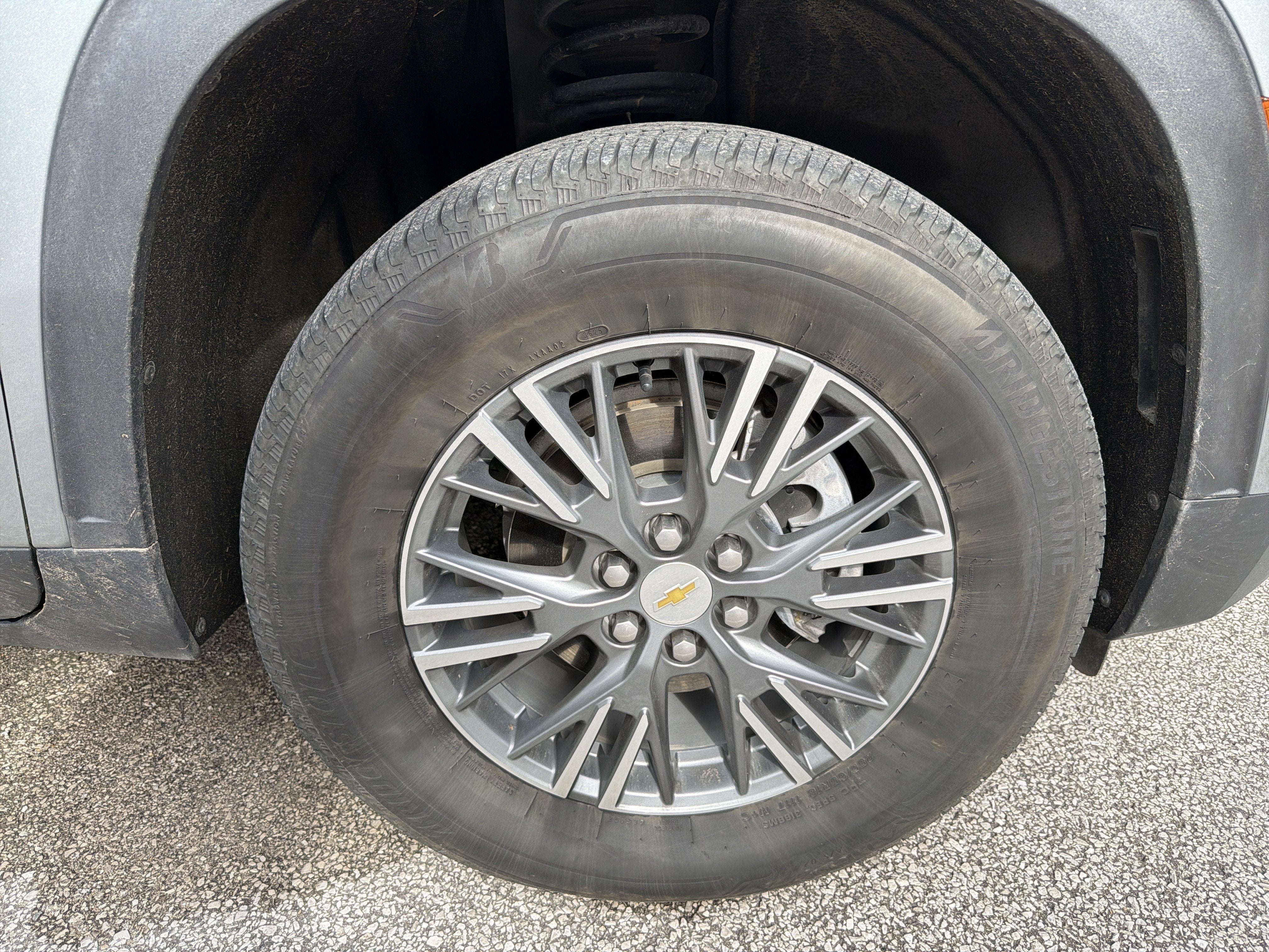 2026 Chevrolet Traverse AWD LT