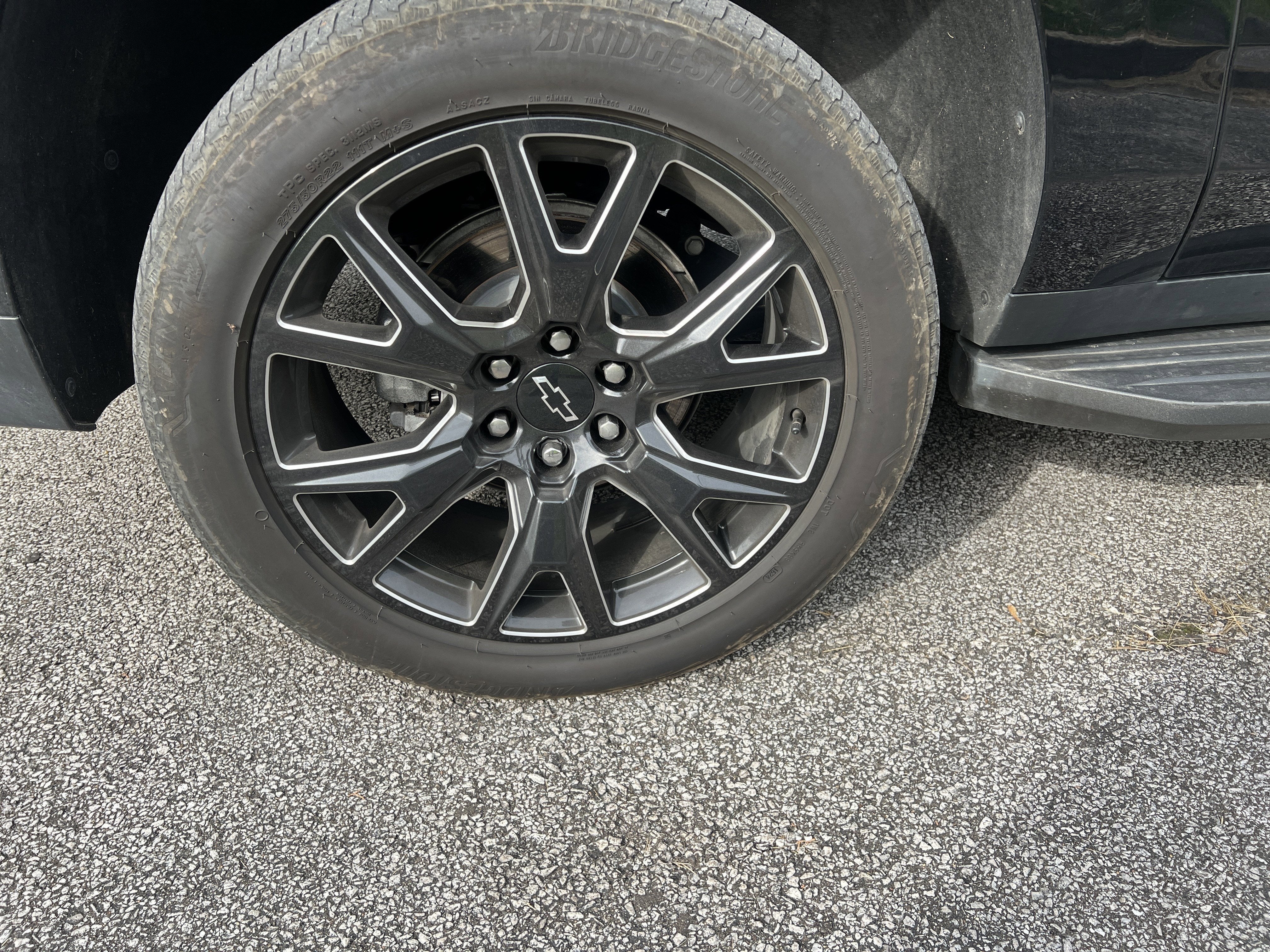 2024 Chevrolet Suburban RST