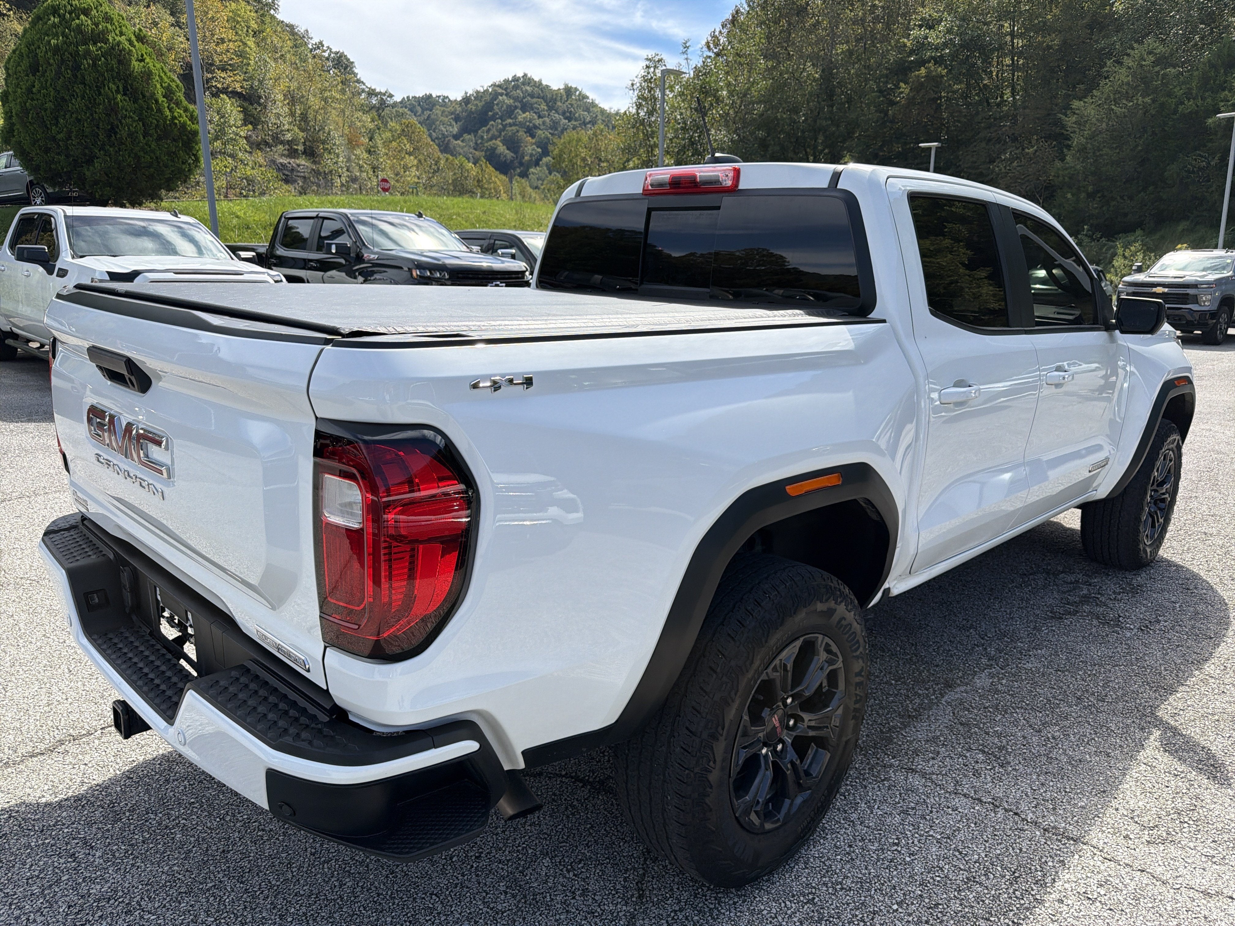 2024 GMC Canyon 4WD Elevation