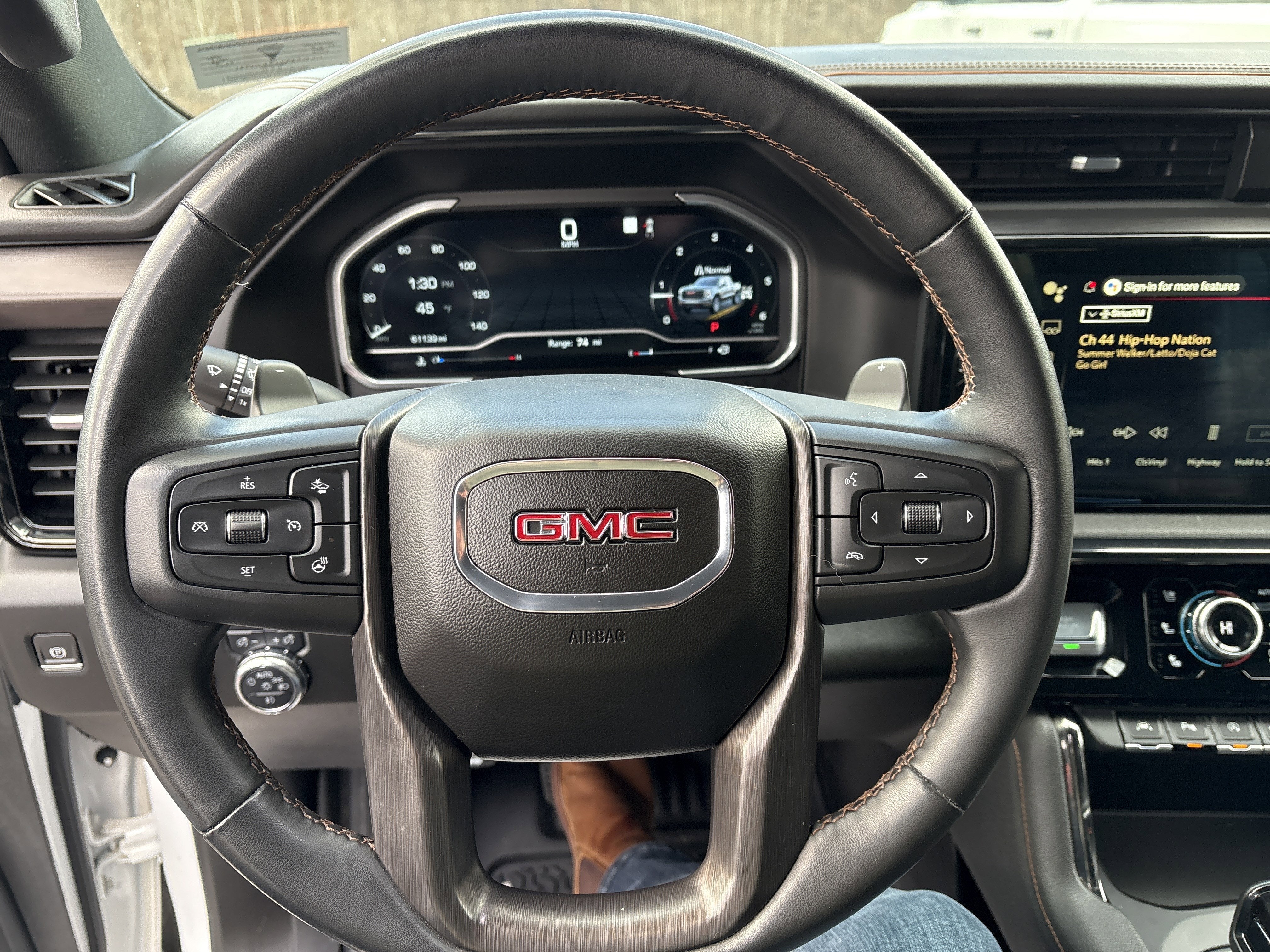 2023 GMC Sierra 1500 AT4