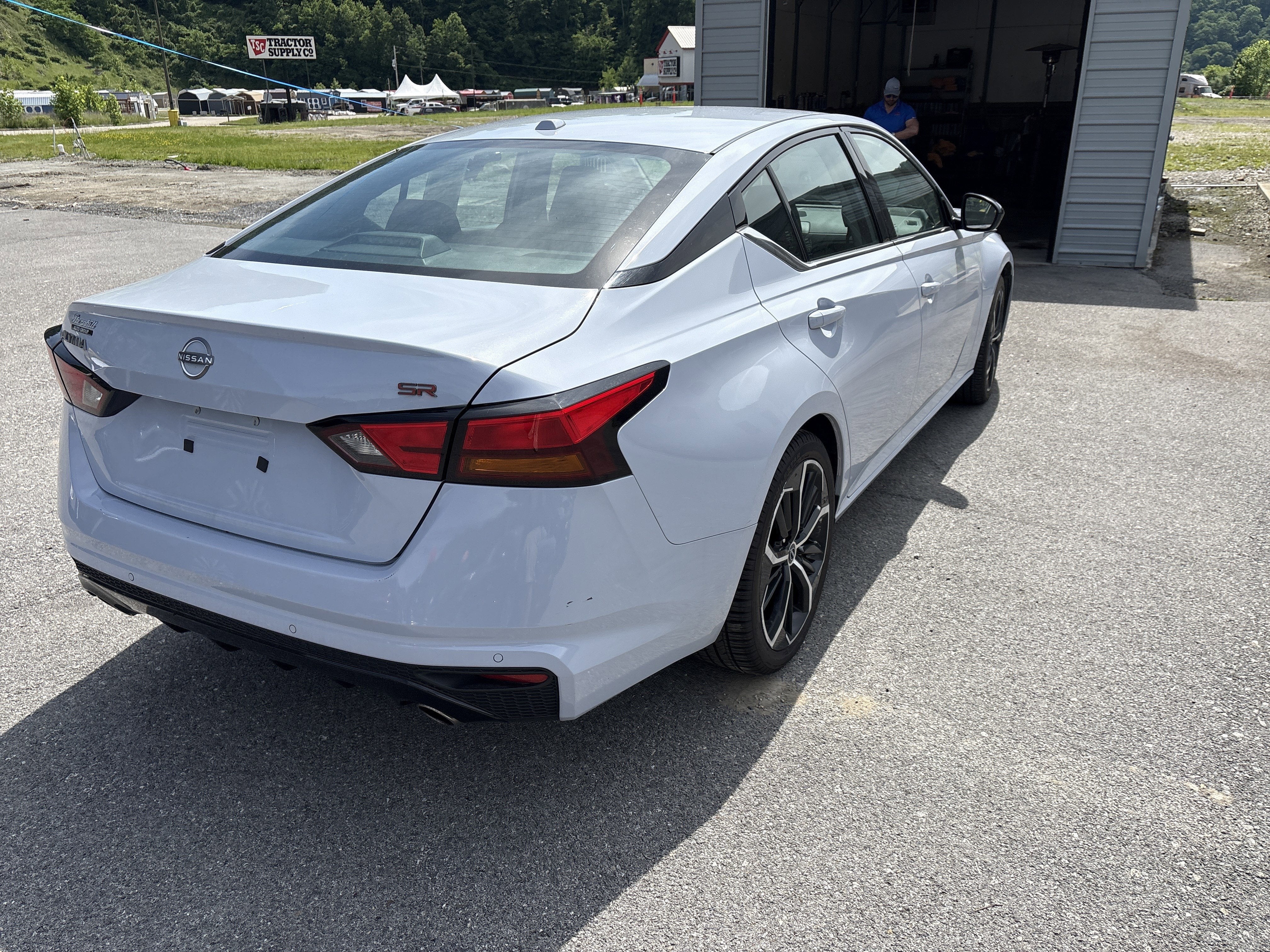 2024 Nissan Altima 2.5 SR