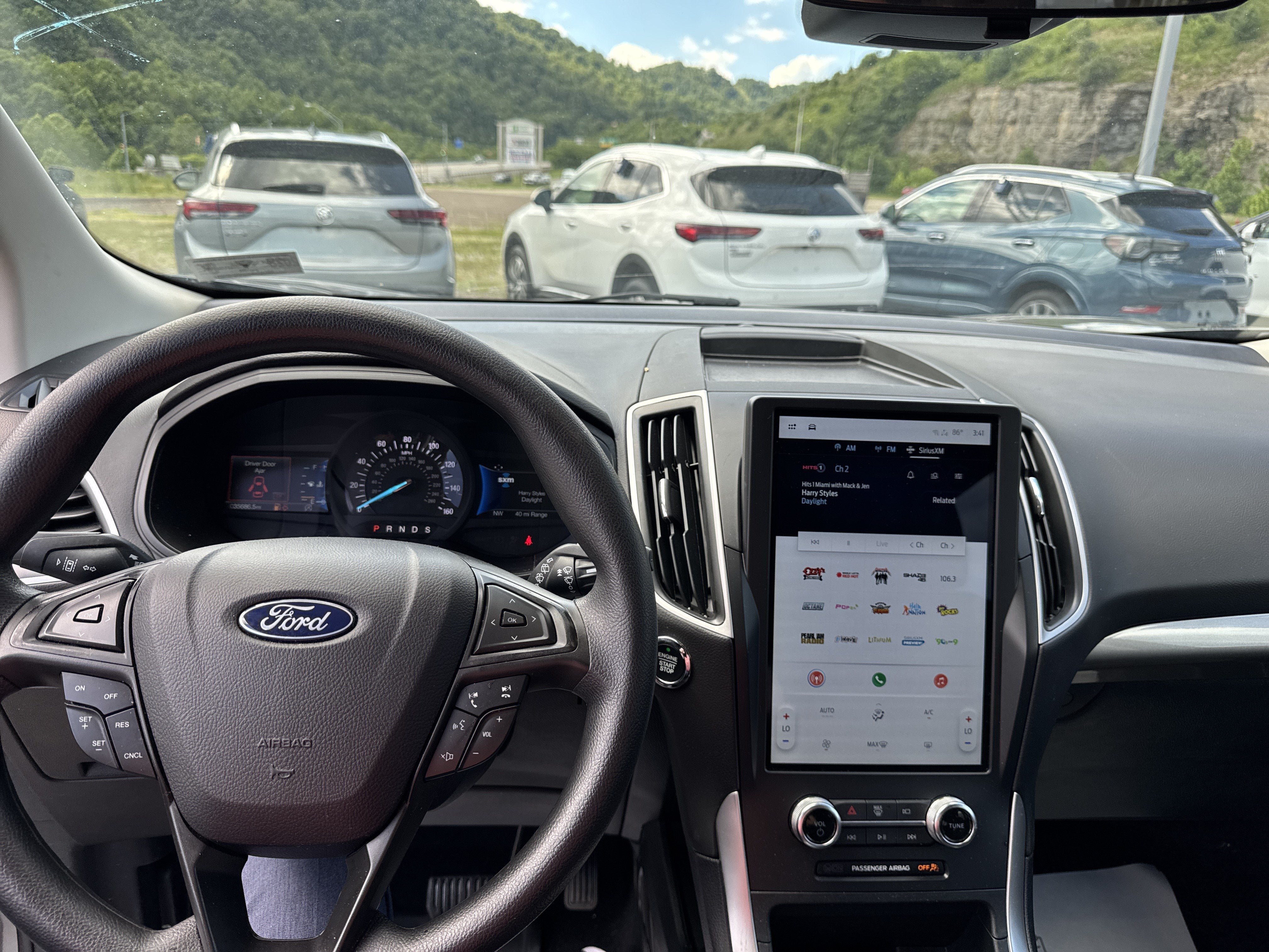 2024 Ford Edge SE