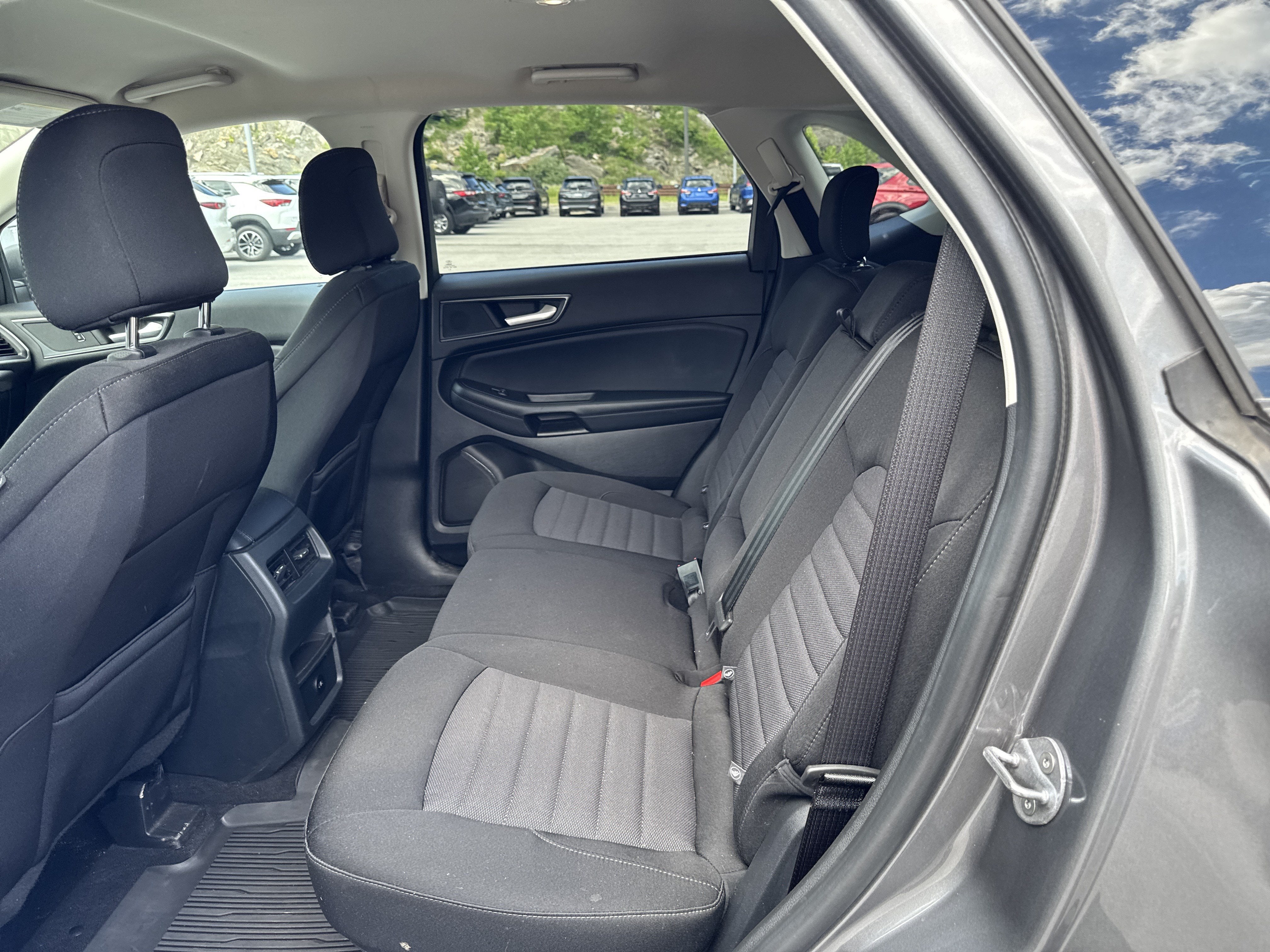 2024 Ford Edge SE