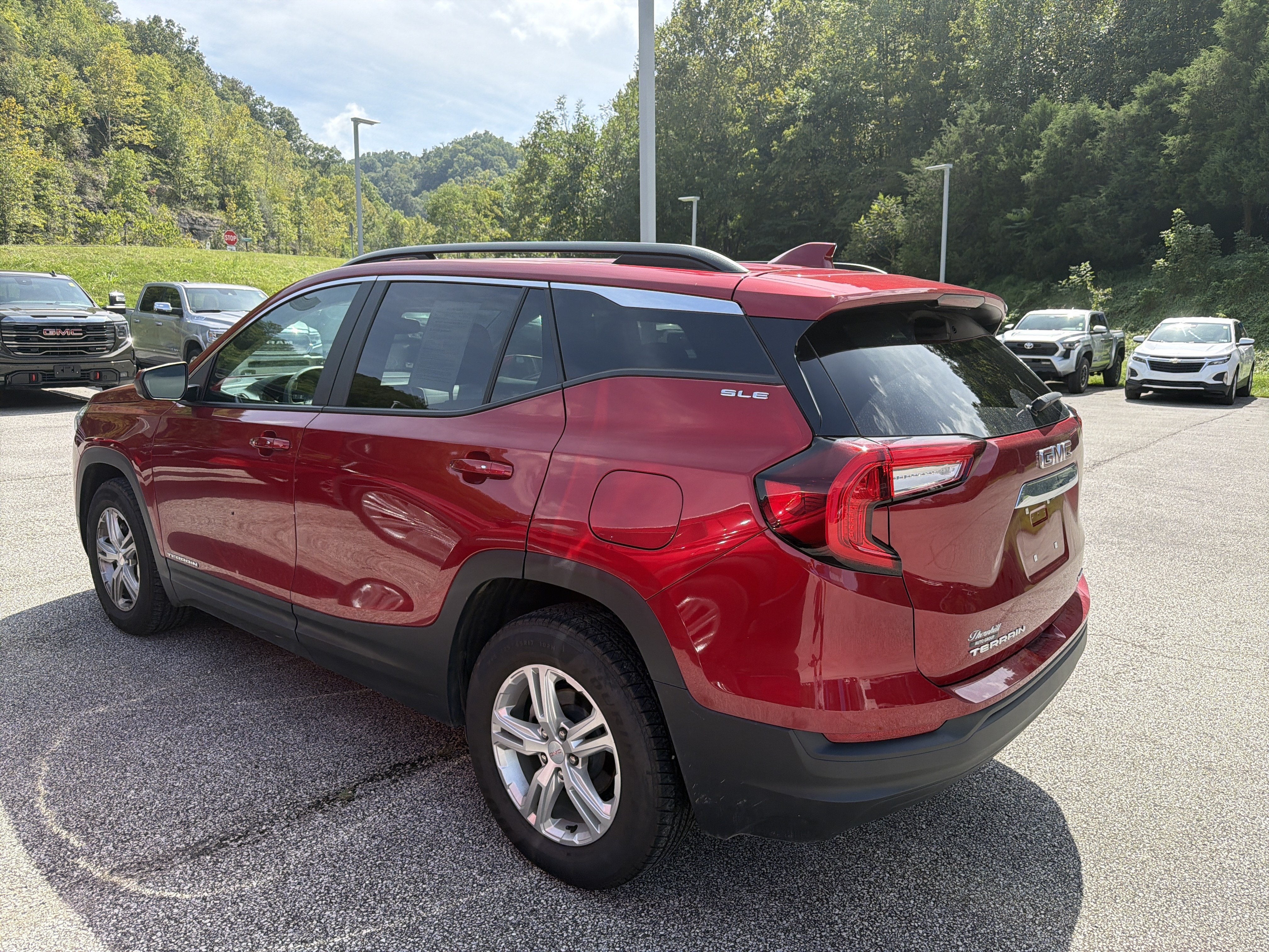 2024 GMC Terrain SLE