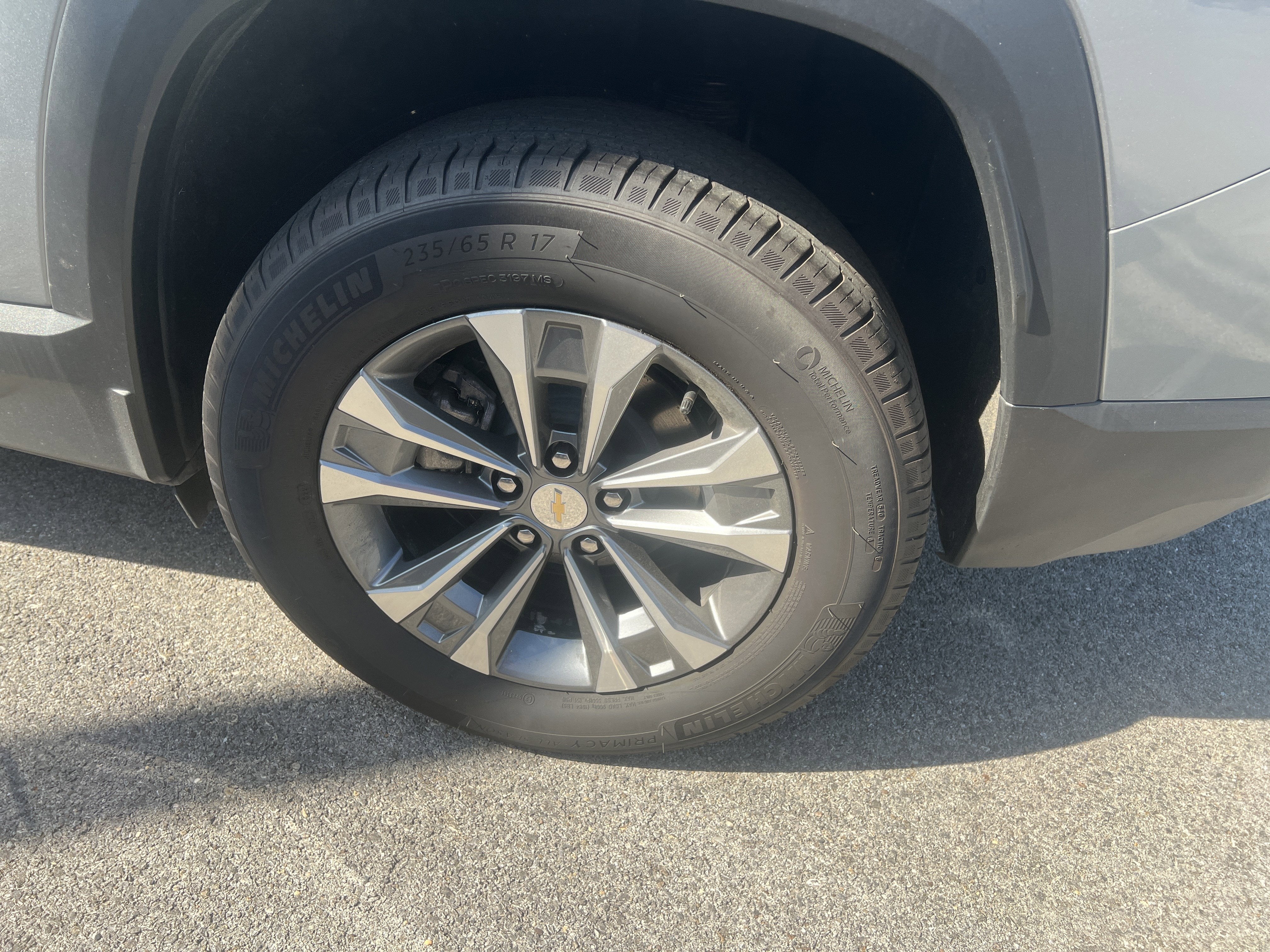 2025 Chevrolet Equinox AWD LT