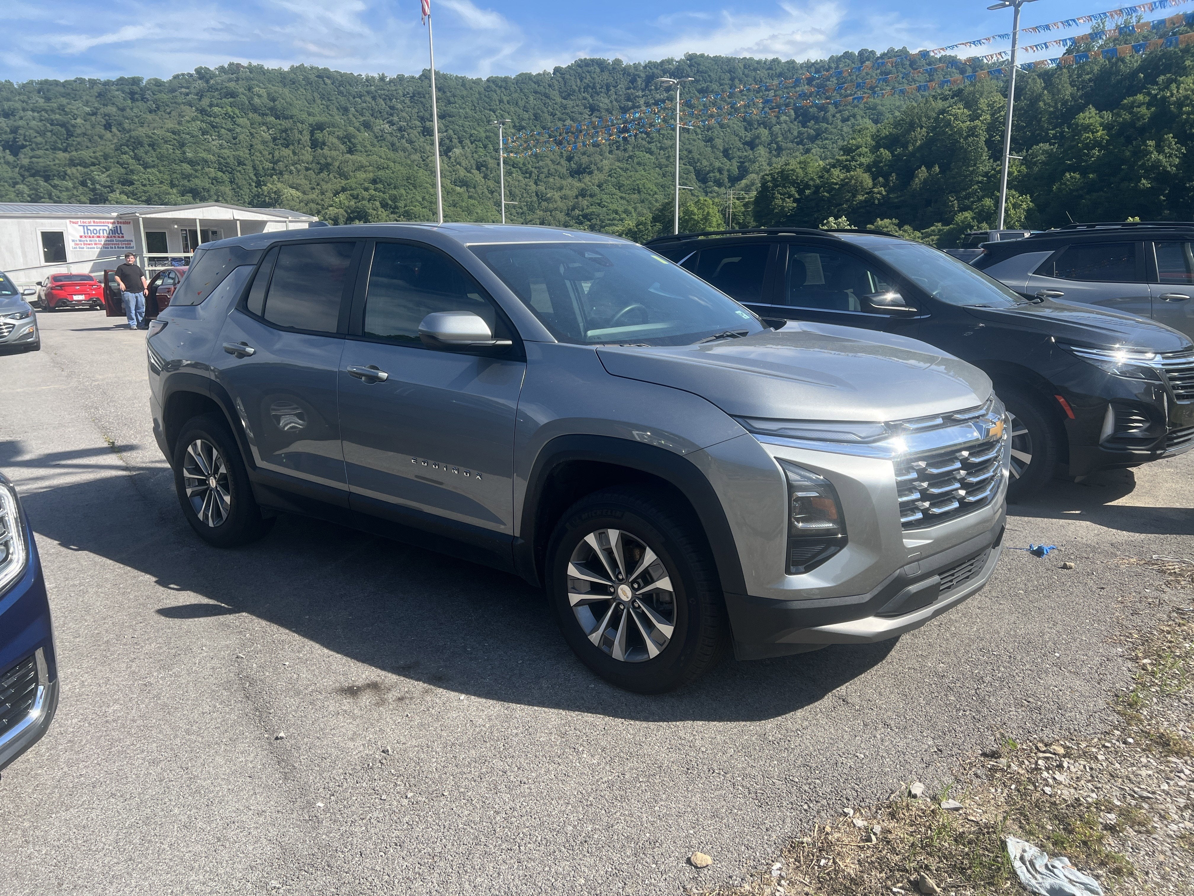 2025 Chevrolet Equinox AWD LT
