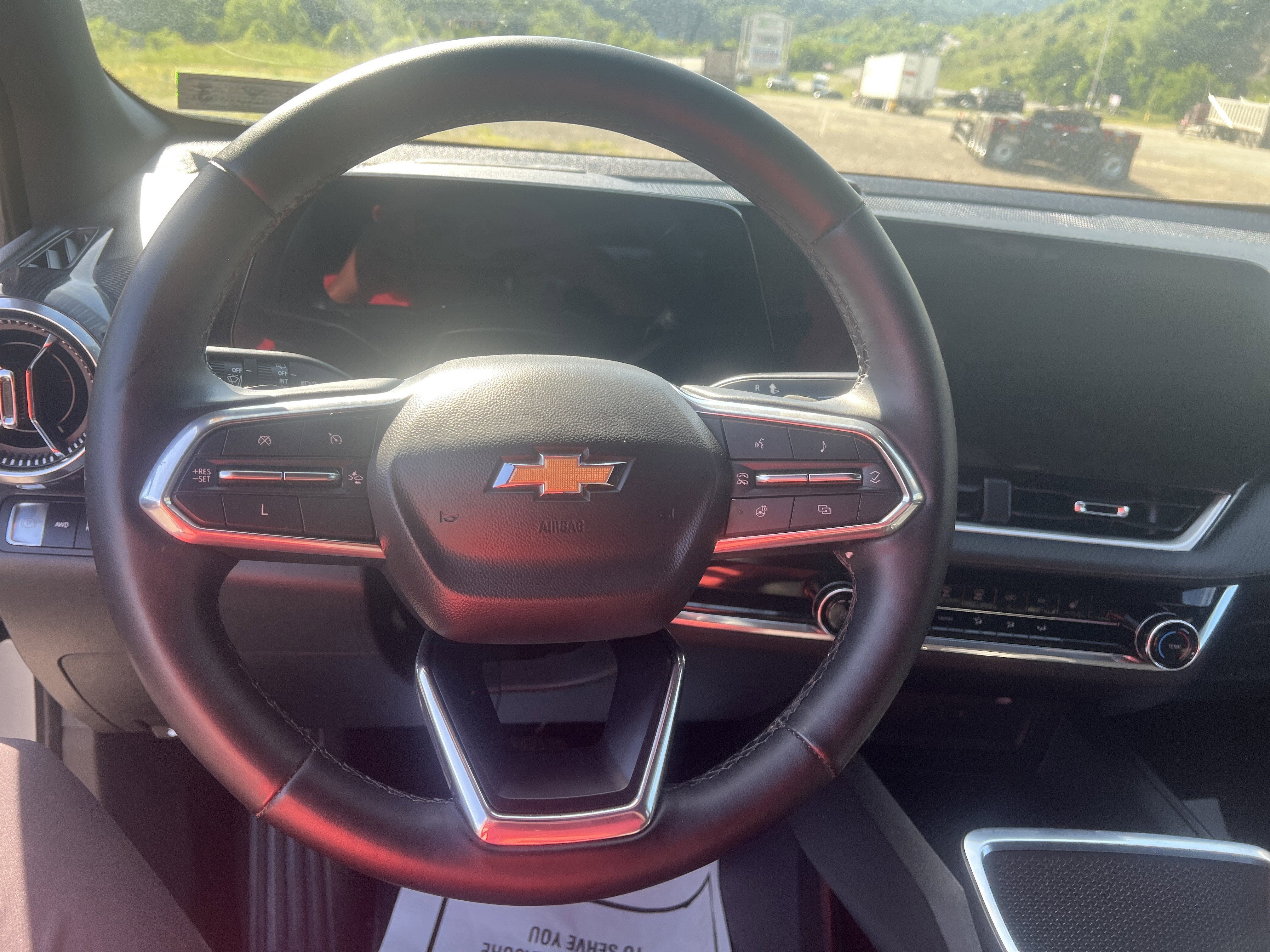2025 Chevrolet Equinox AWD LT