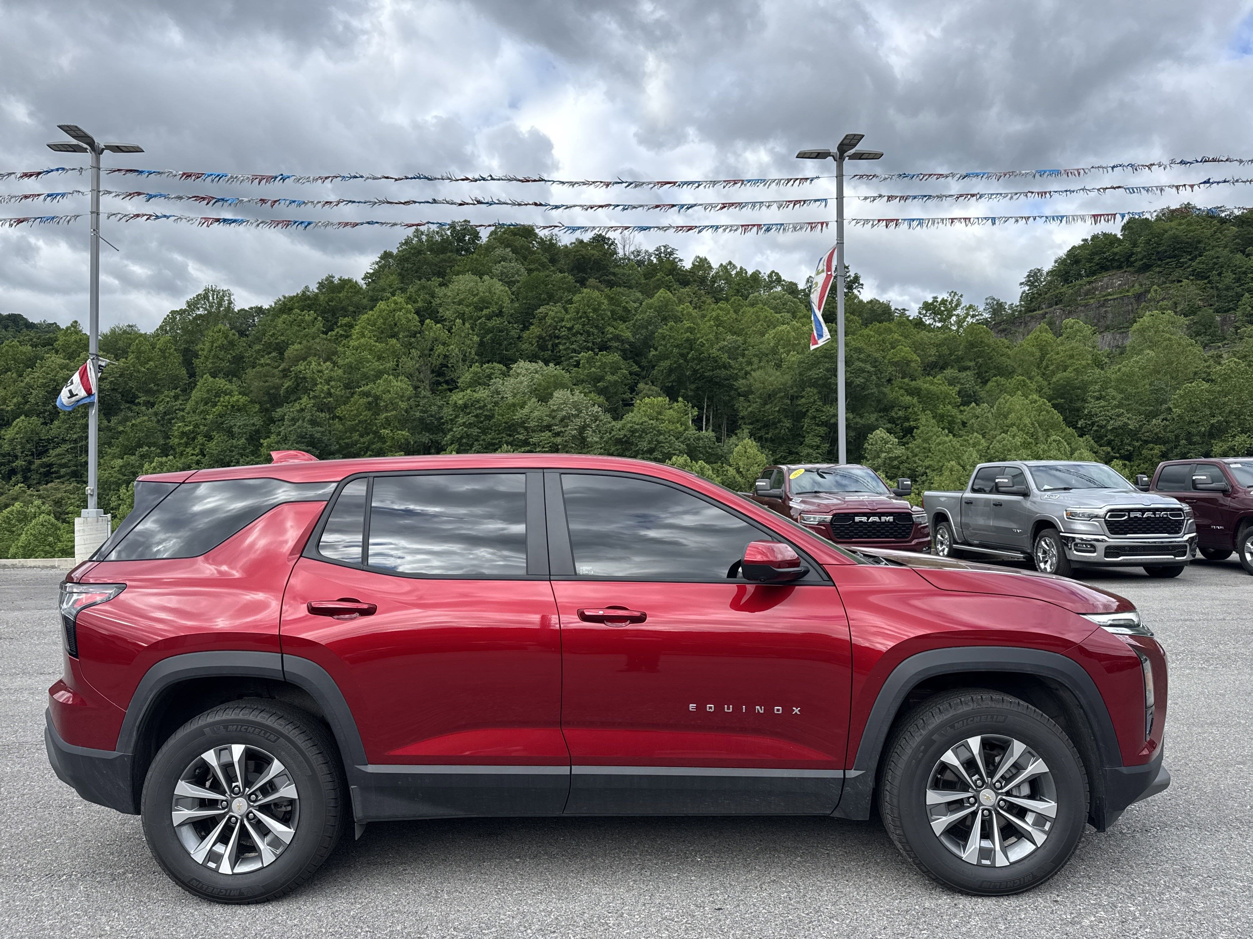 2025 Chevrolet Equinox AWD LT