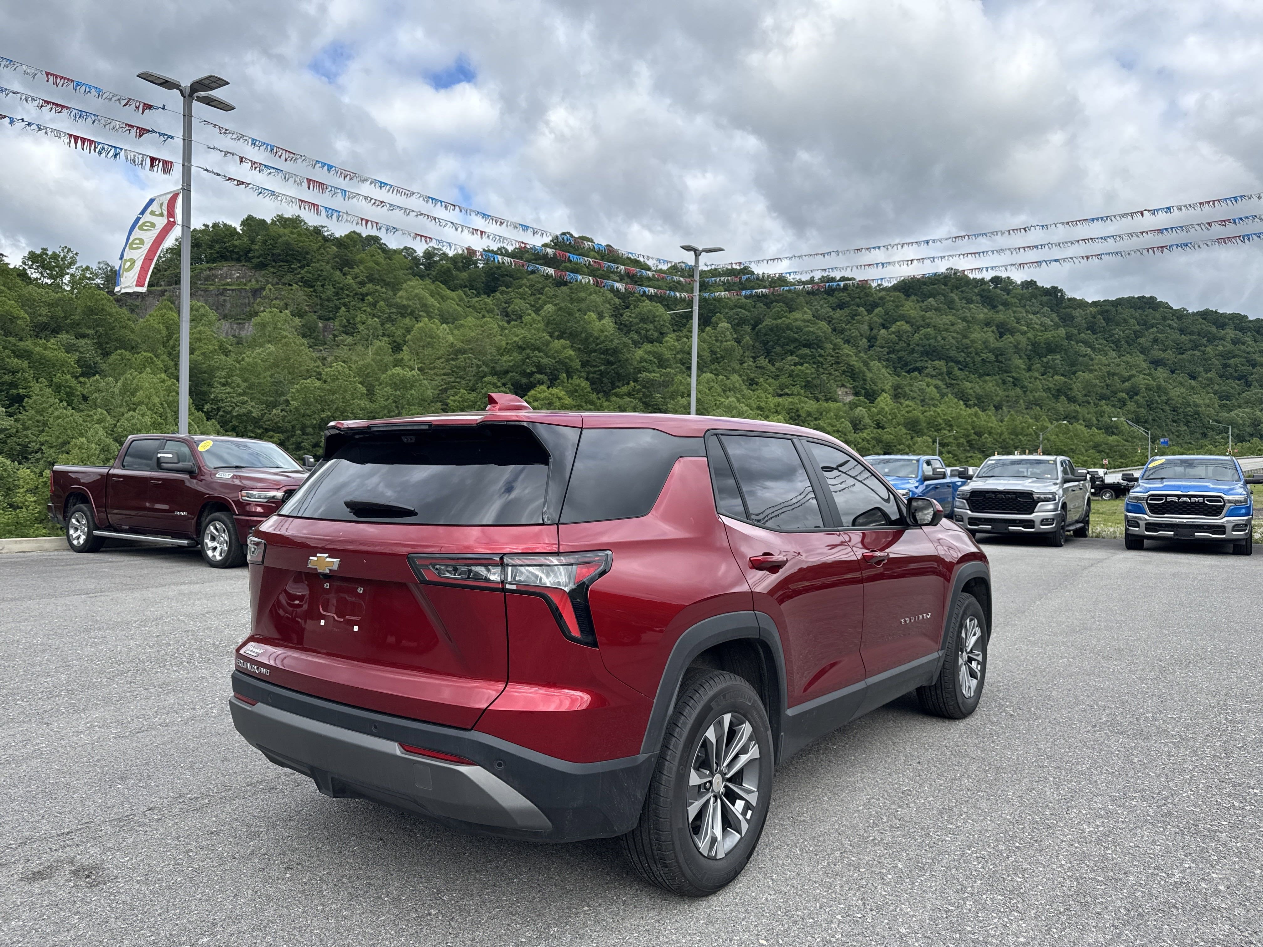 2025 Chevrolet Equinox AWD LT