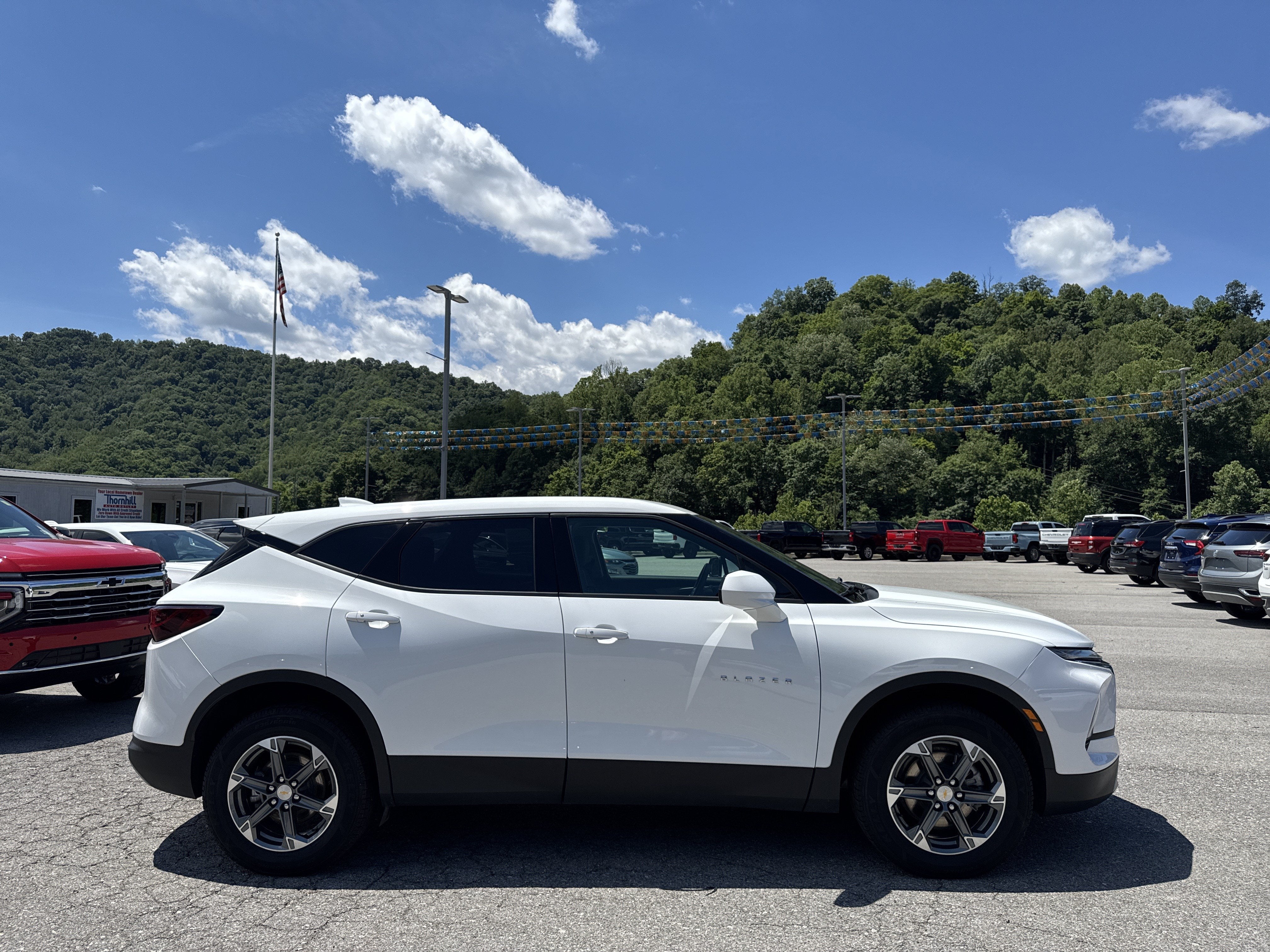 2025 Chevrolet Blazer LT