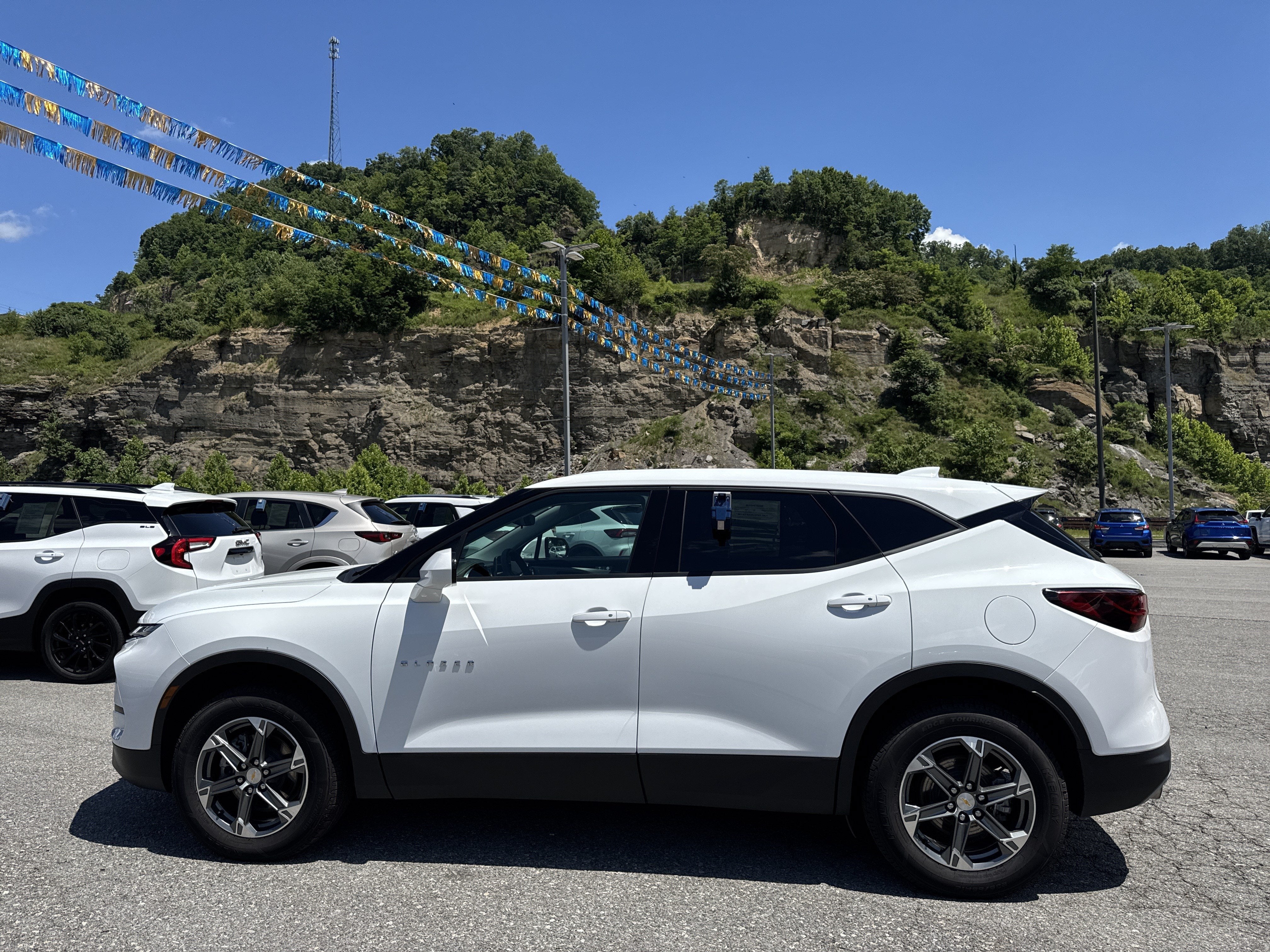 2025 Chevrolet Blazer LT
