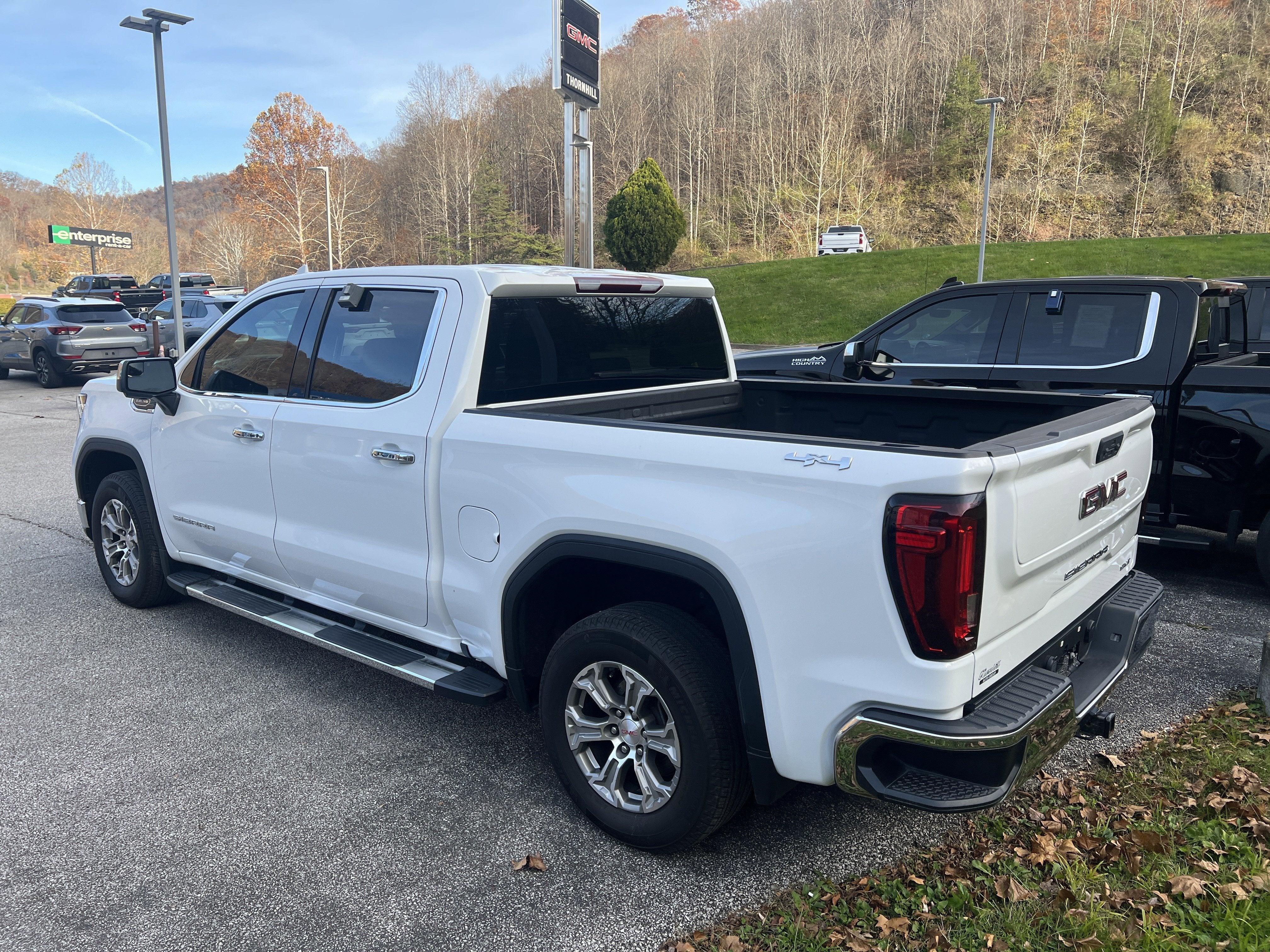 2022 GMC Sierra 1500 SLT
