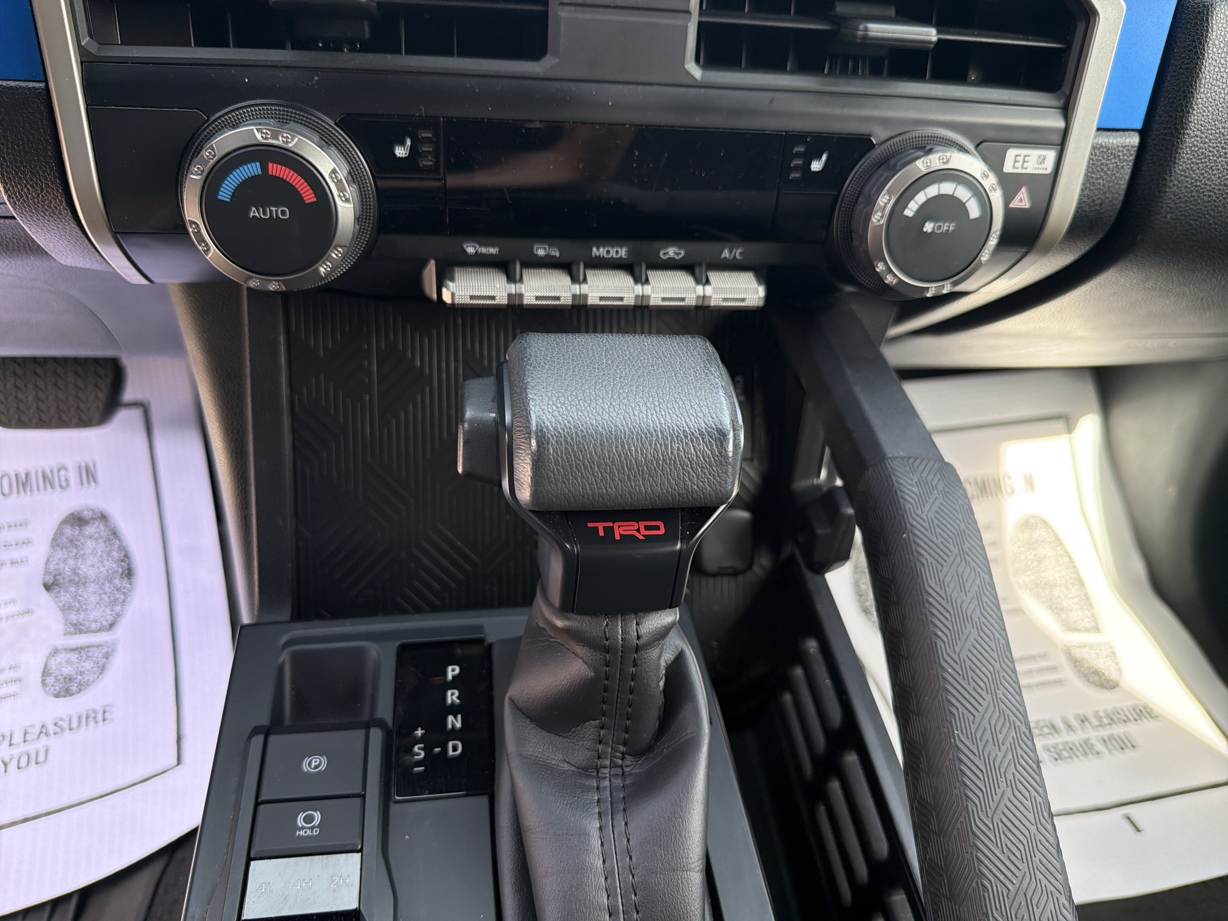 2025 Toyota Tacoma 4WD TRD OFF ROAD