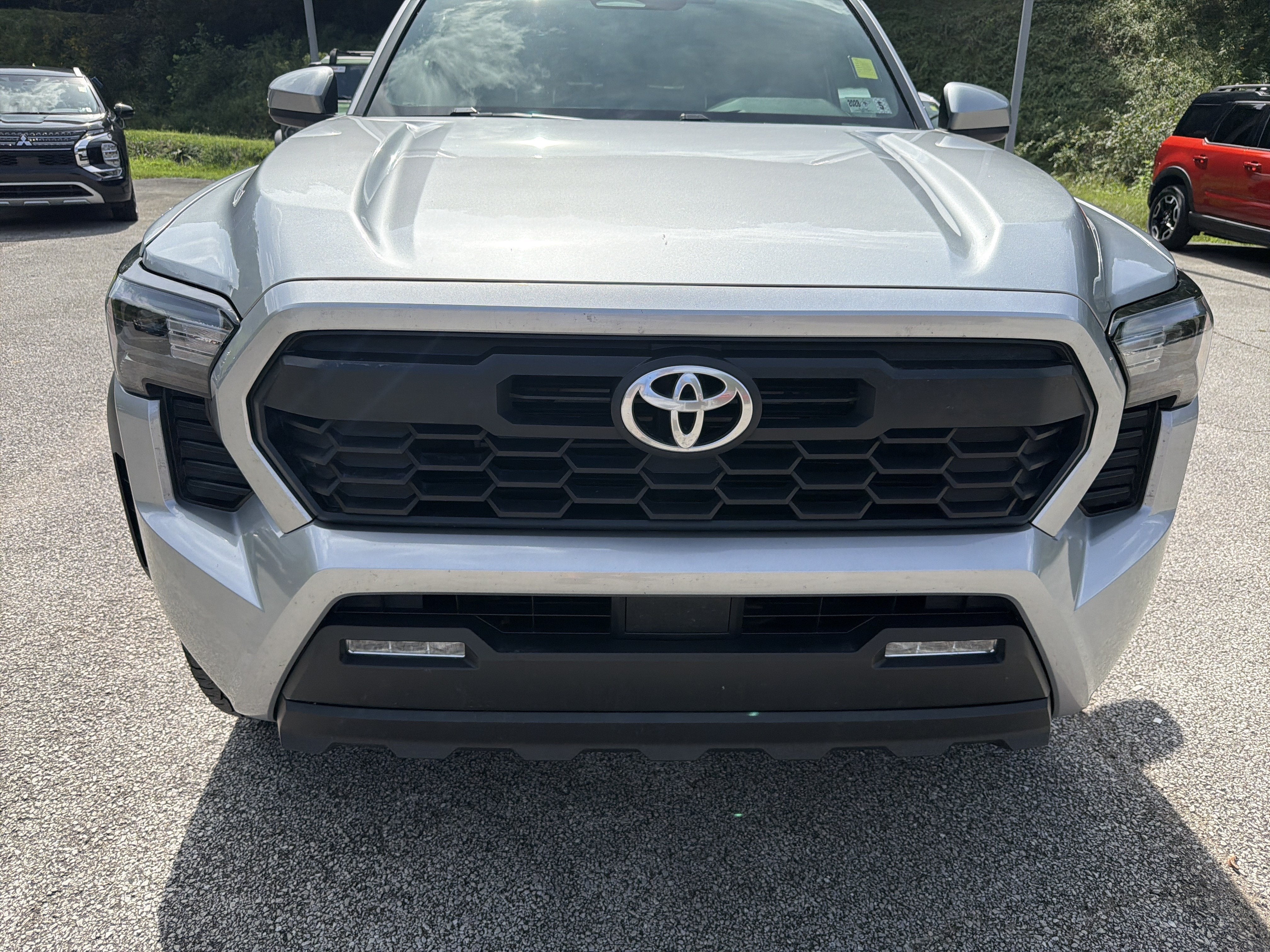 2025 Toyota Tacoma 4WD TRD OFF ROAD