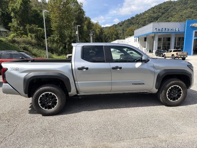 2025 Toyota Tacoma 4WD TRD OFF ROAD
