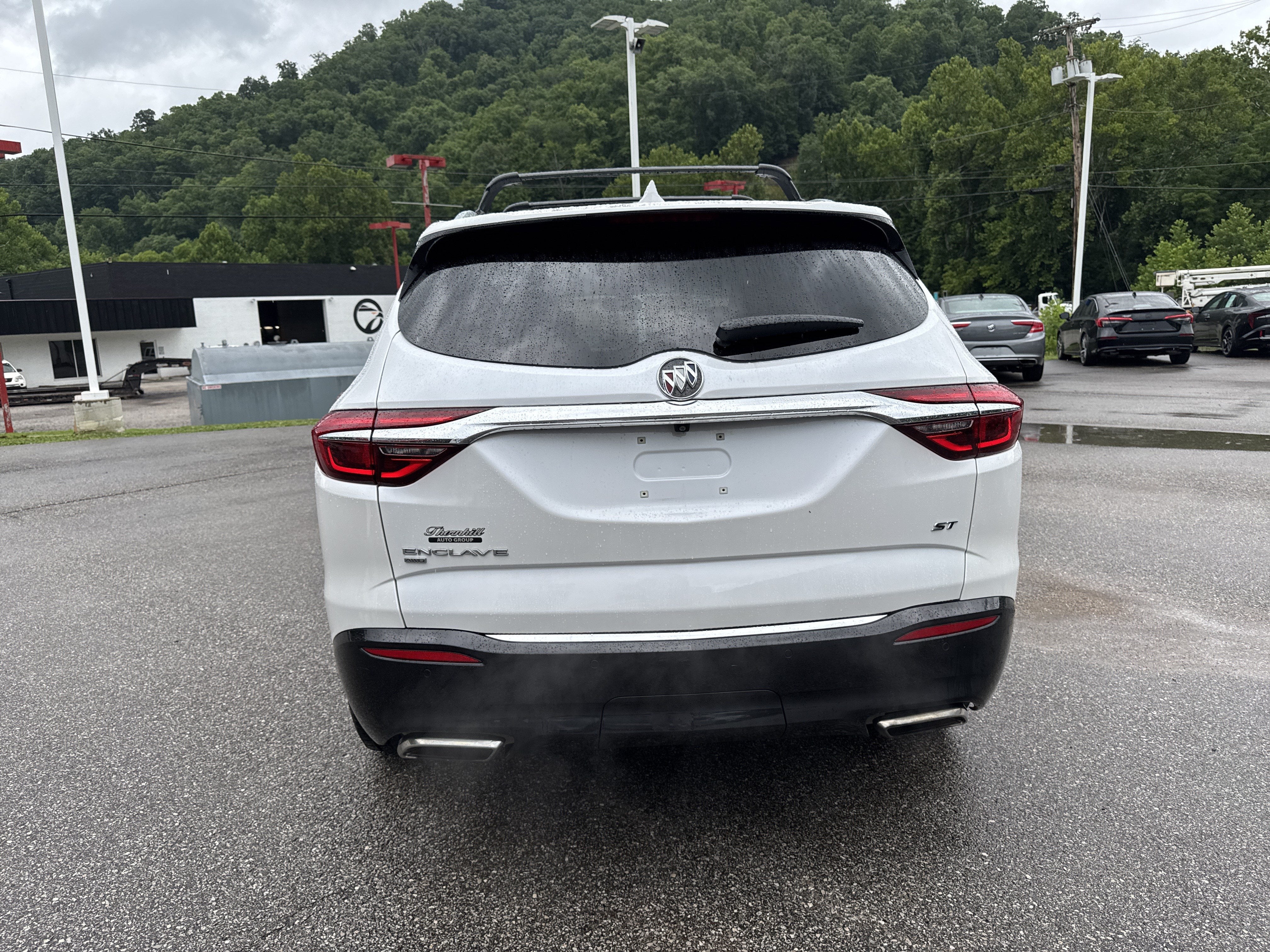 2021 Buick Enclave Essence