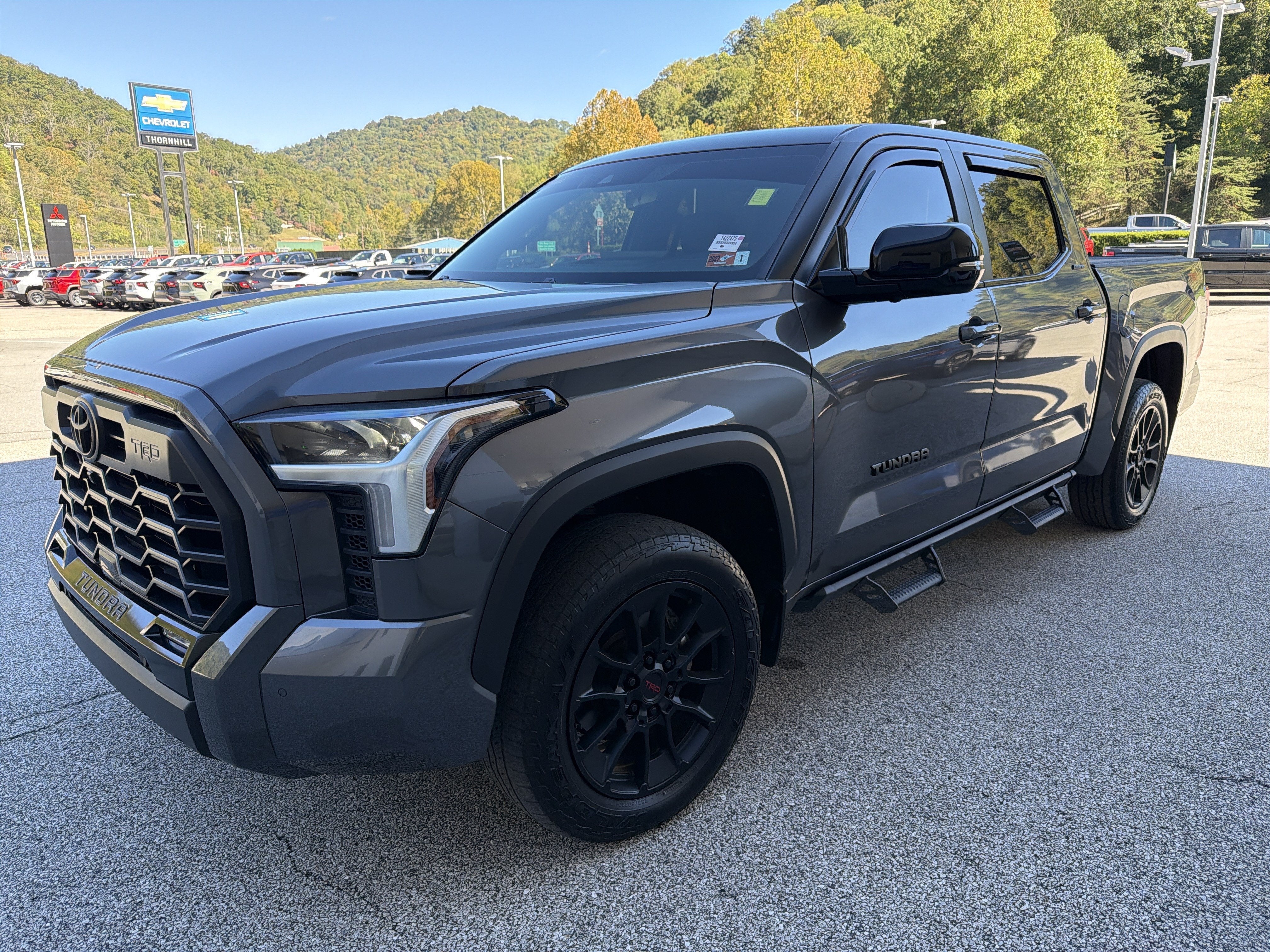 2025 Toyota Tundra 4WD SR5