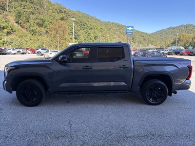 2025 Toyota Tundra 4WD SR5