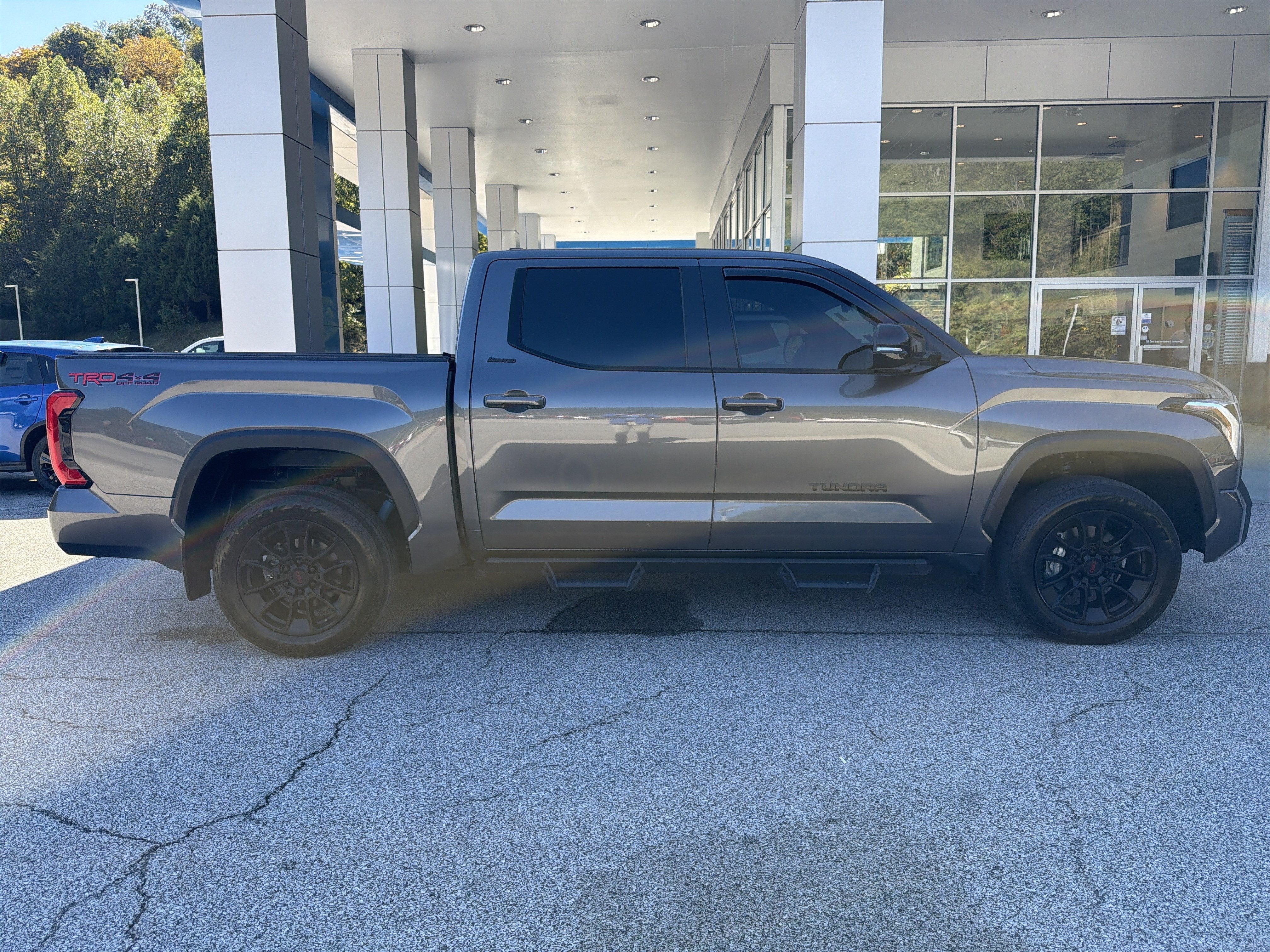 2025 Toyota Tundra 4WD SR5