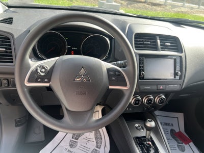 2025 Mitsubishi Outlander Sport ES