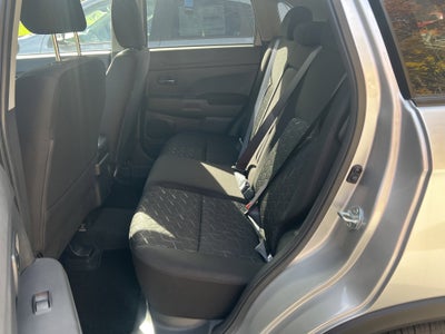 2025 Mitsubishi Outlander Sport ES