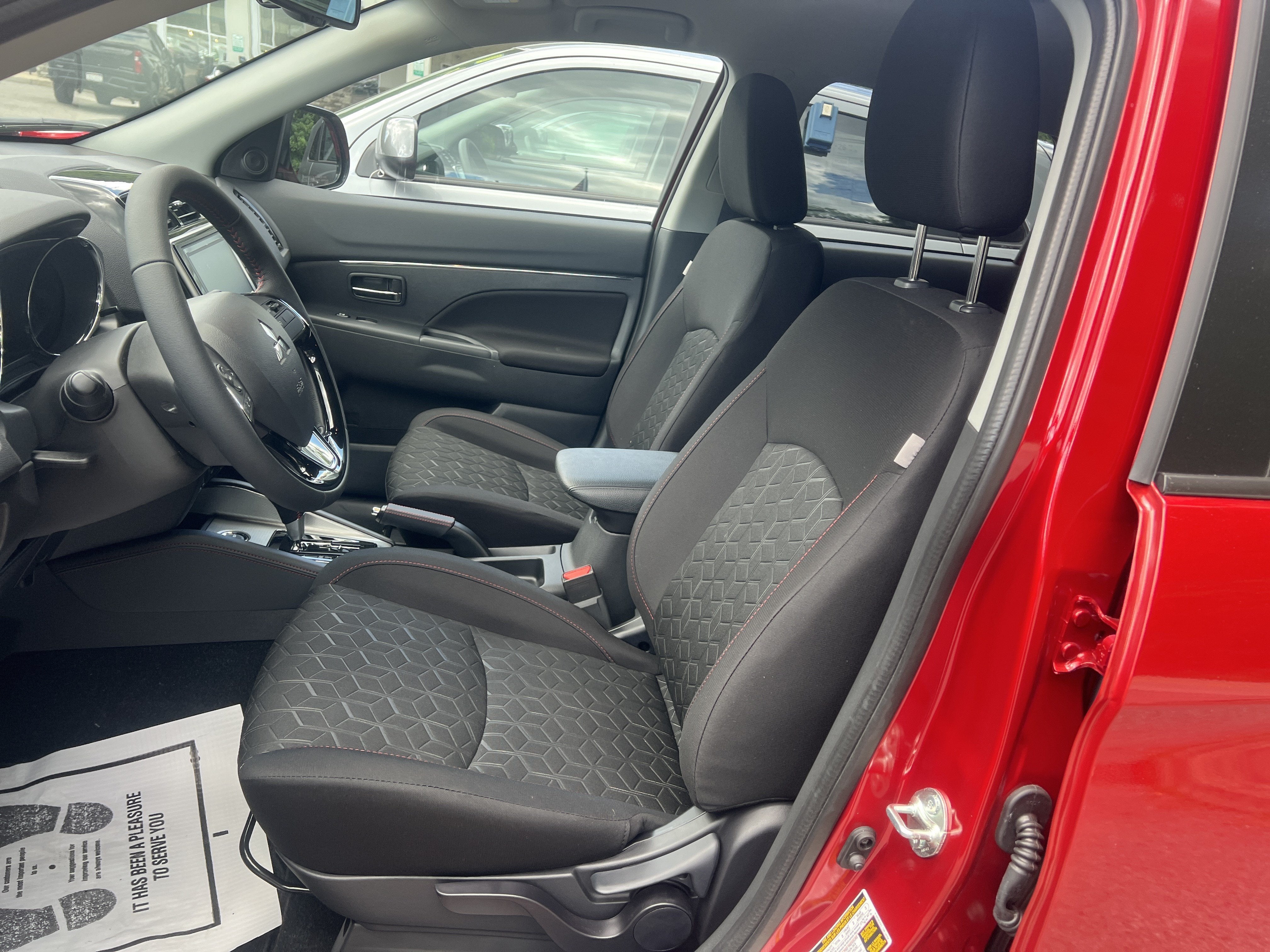 2026 Mitsubishi Outlander Sport LE