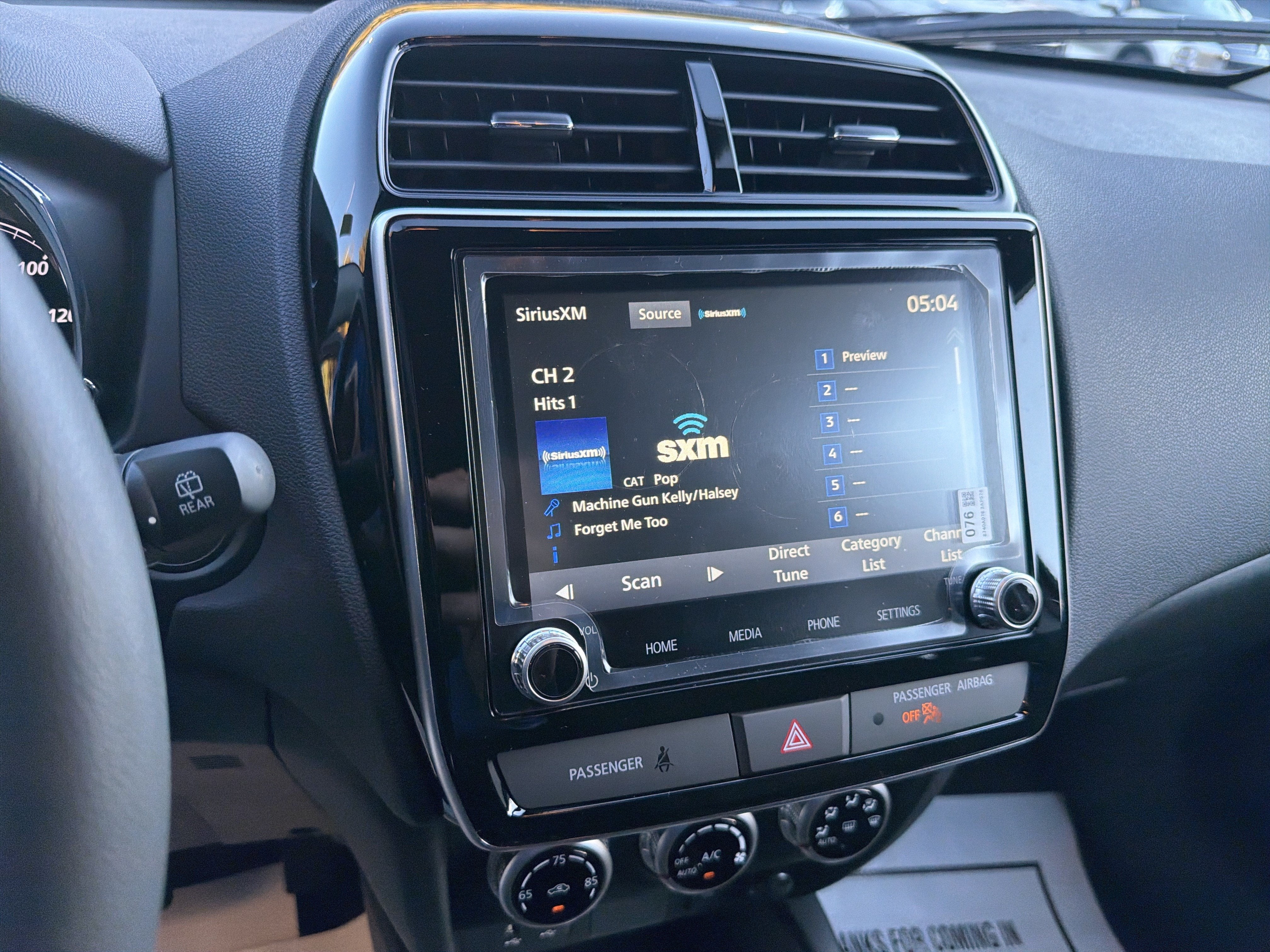 2027 Mitsubishi Outlander Sport ES