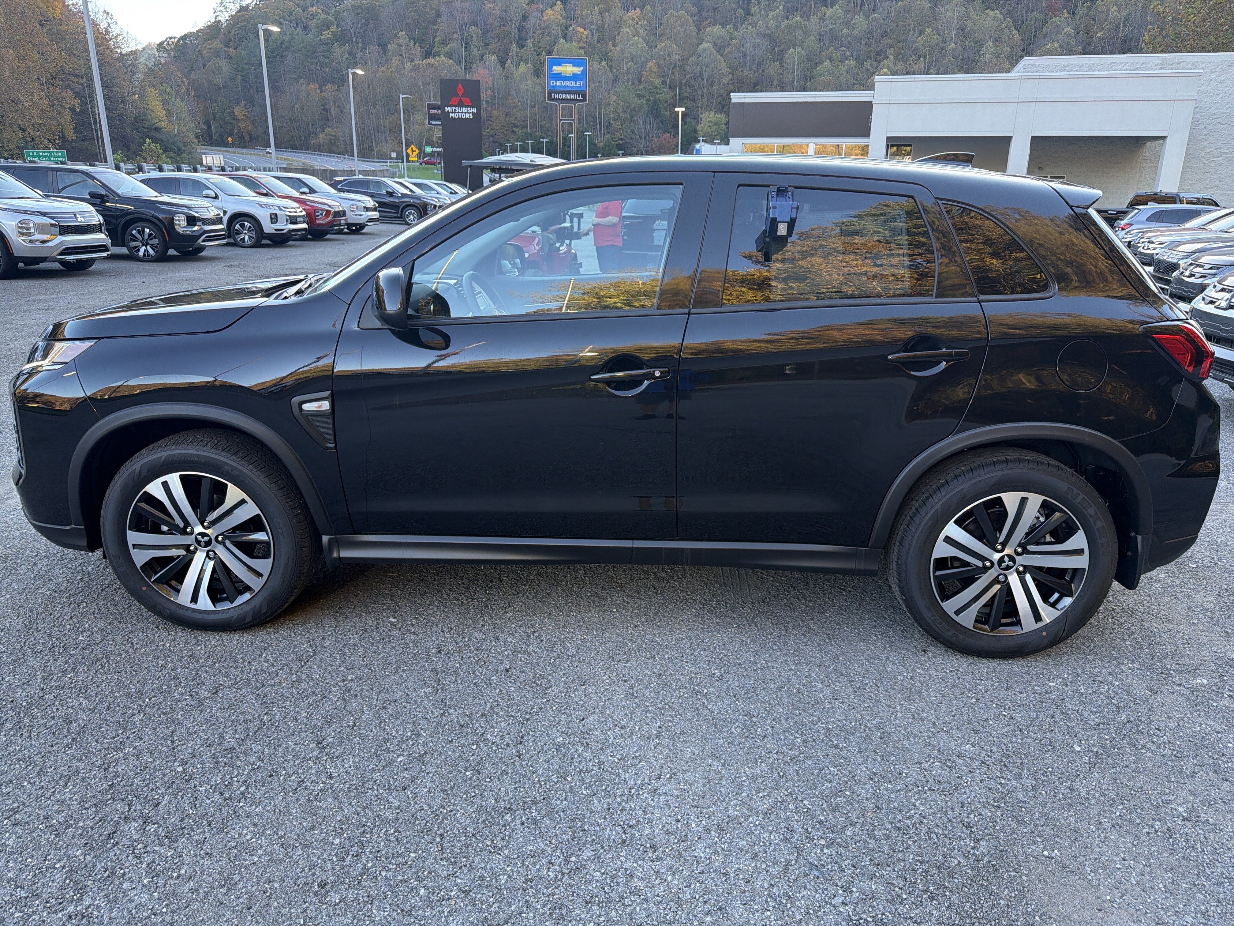 2027 Mitsubishi Outlander Sport ES