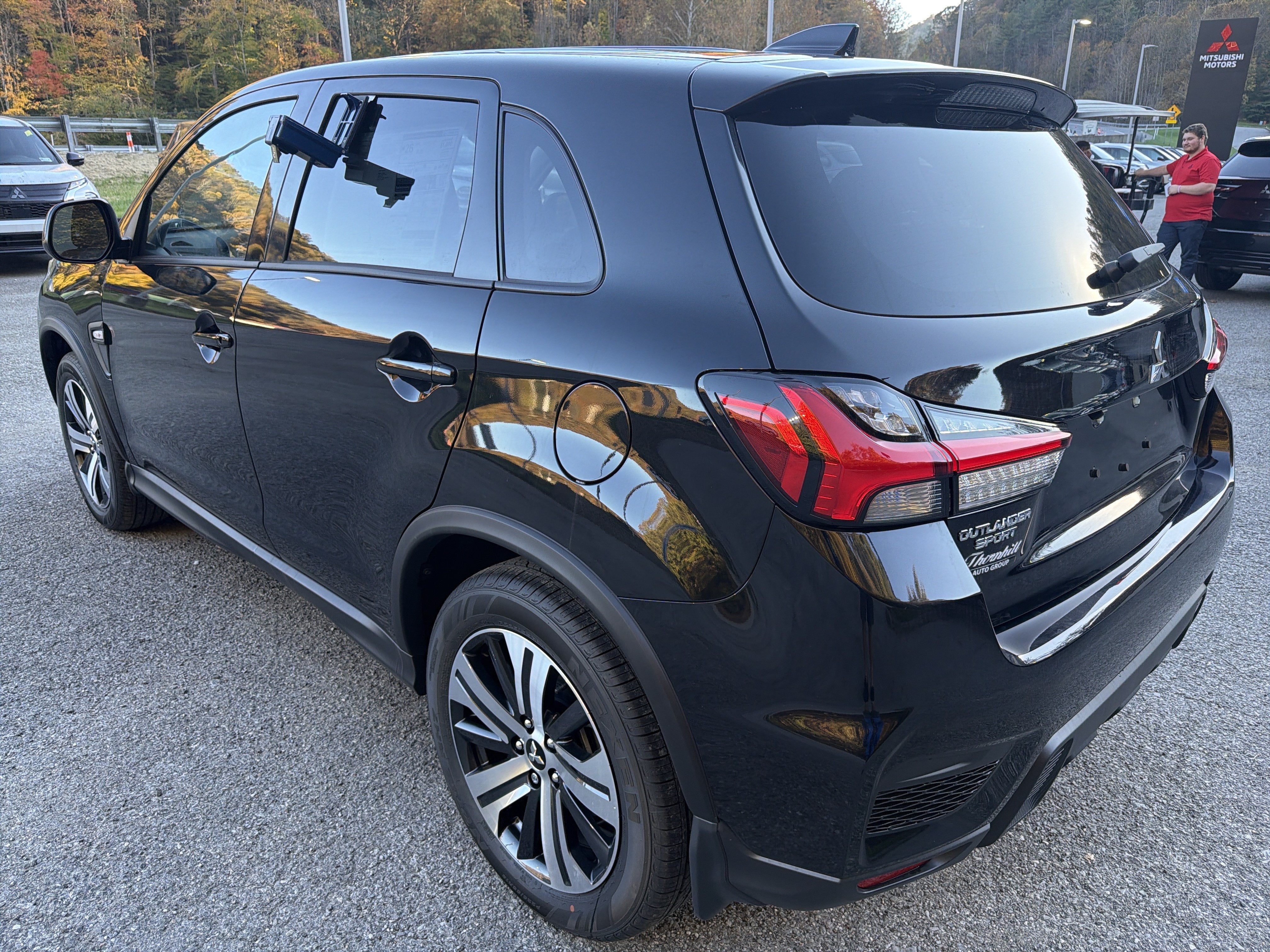 2027 Mitsubishi Outlander Sport ES