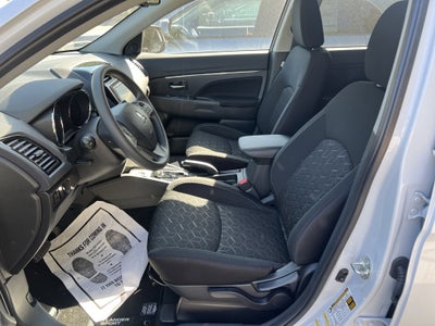2026 Mitsubishi Outlander Sport ES