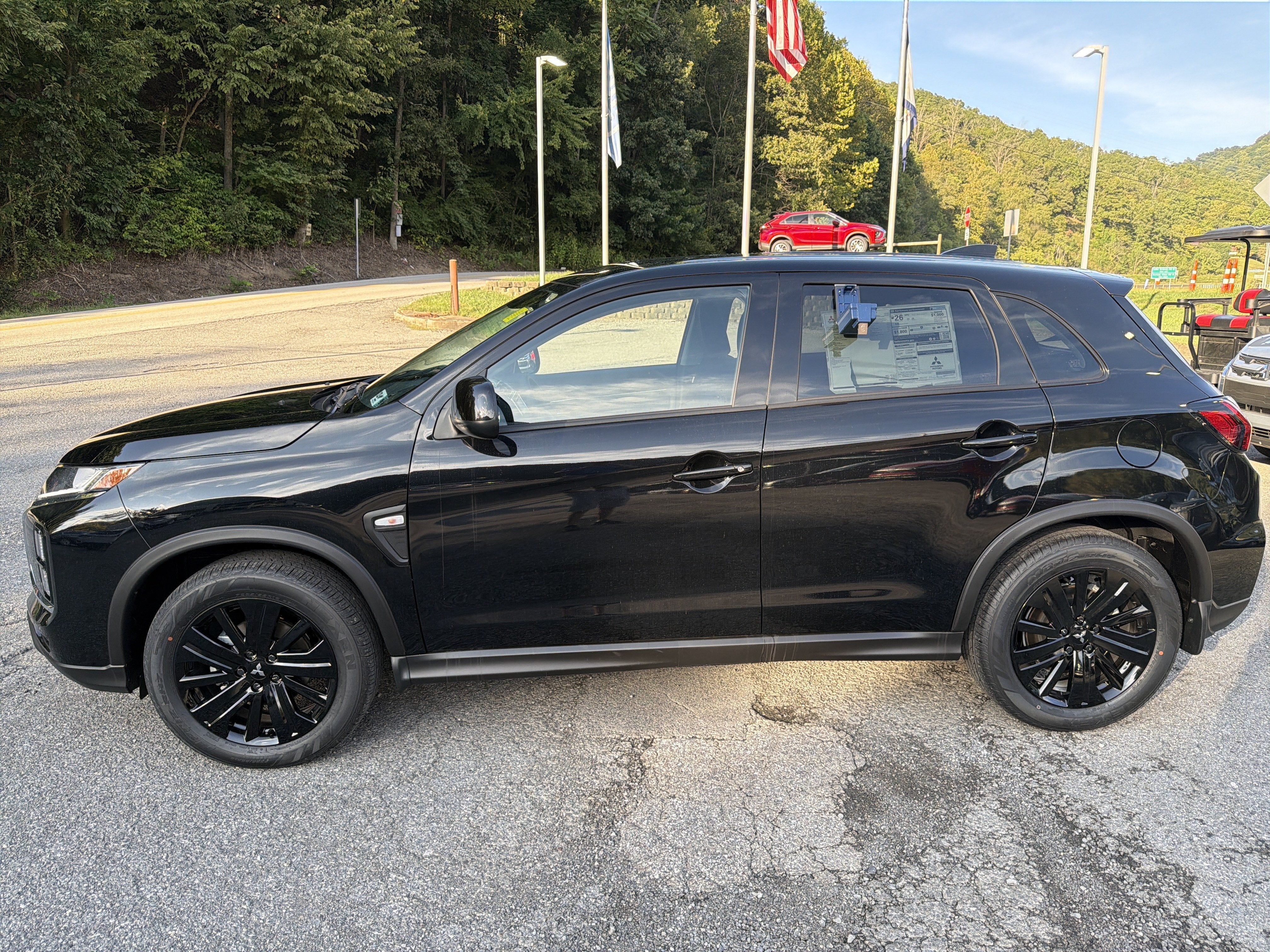 2027 Mitsubishi Outlander Sport LE