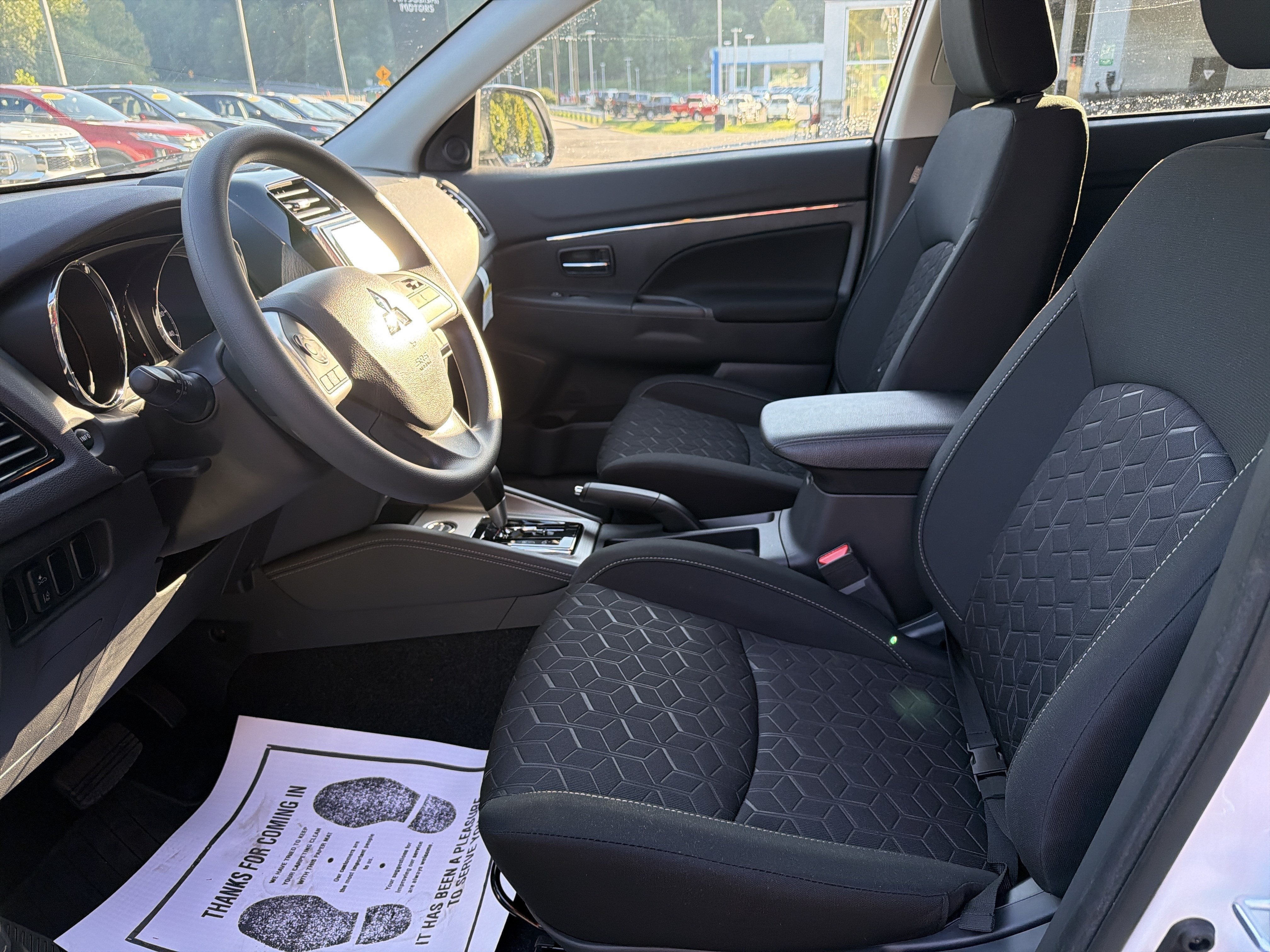 2027 Mitsubishi Outlander Sport ES