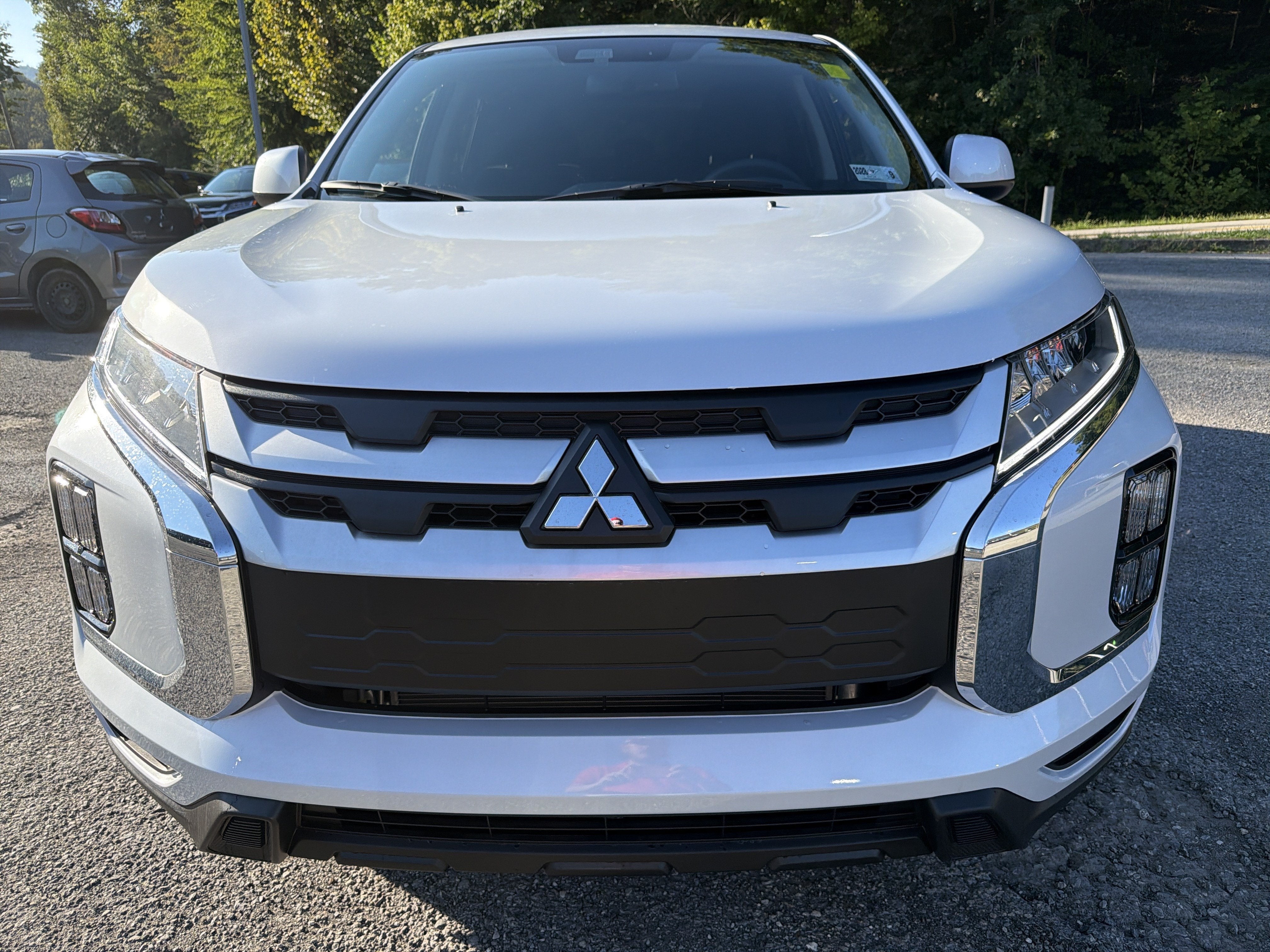 2027 Mitsubishi Outlander Sport ES