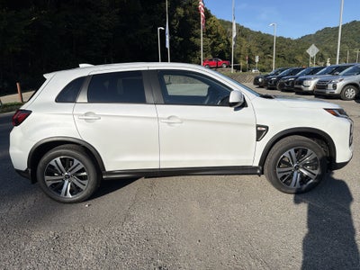 2027 Mitsubishi Outlander Sport ES