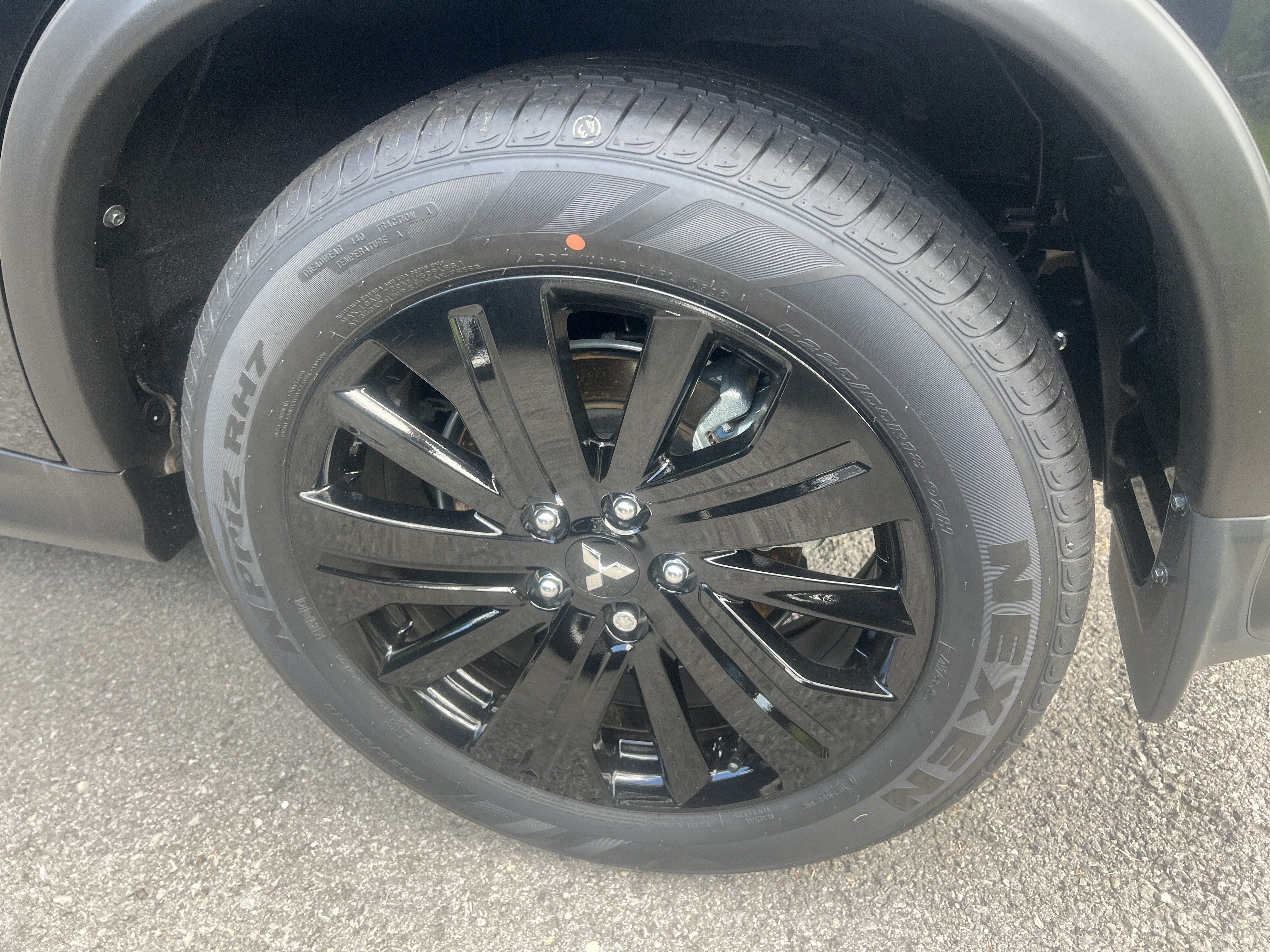 2026 Mitsubishi Outlander Sport LE