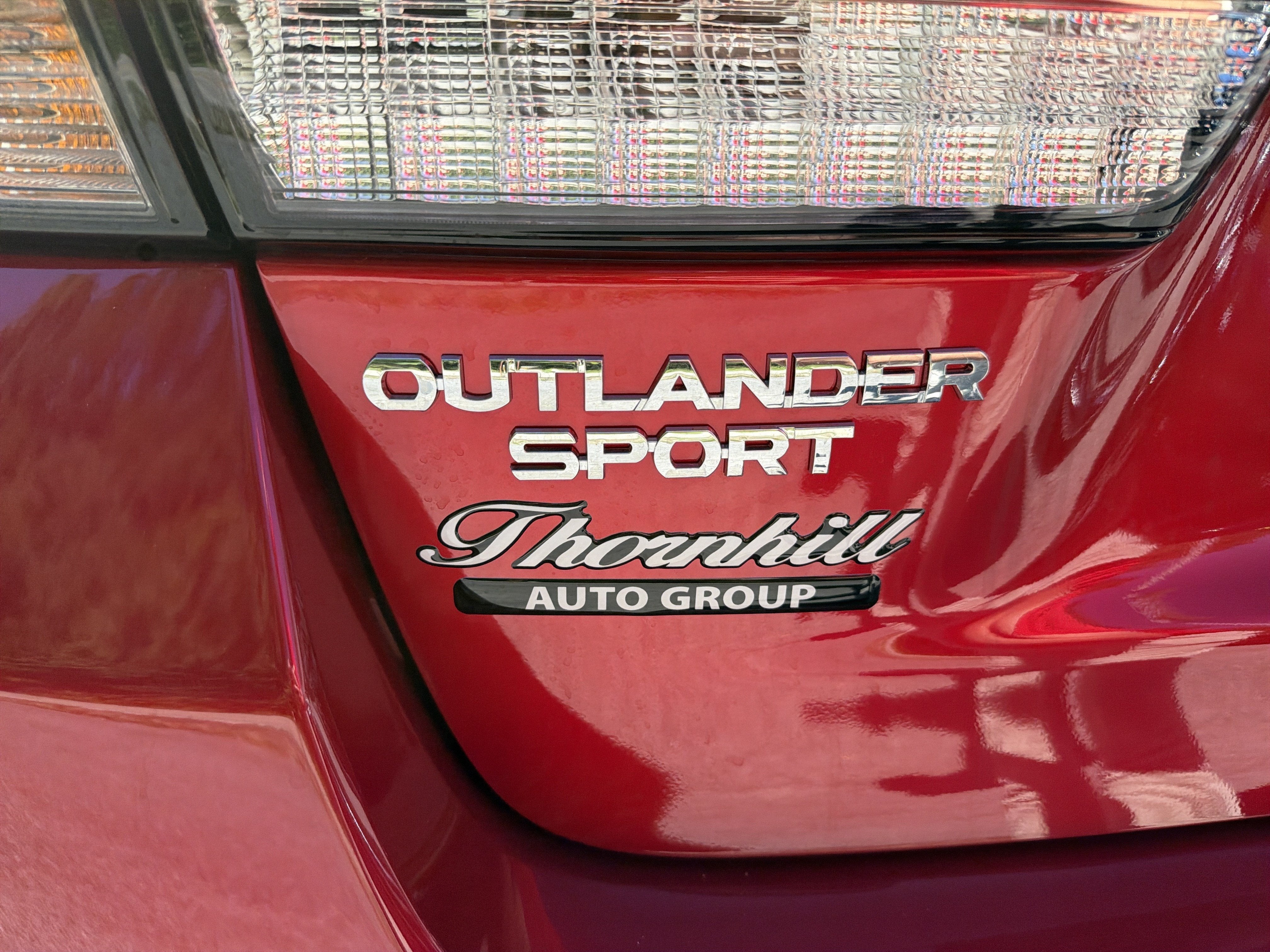 2027 Mitsubishi Outlander Sport LE