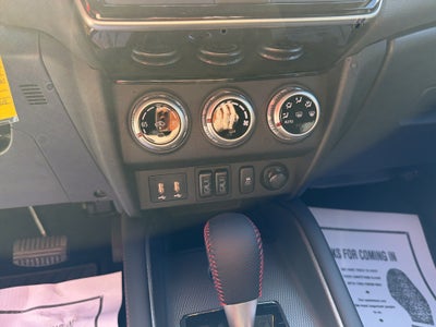 2027 Mitsubishi Outlander Sport LE