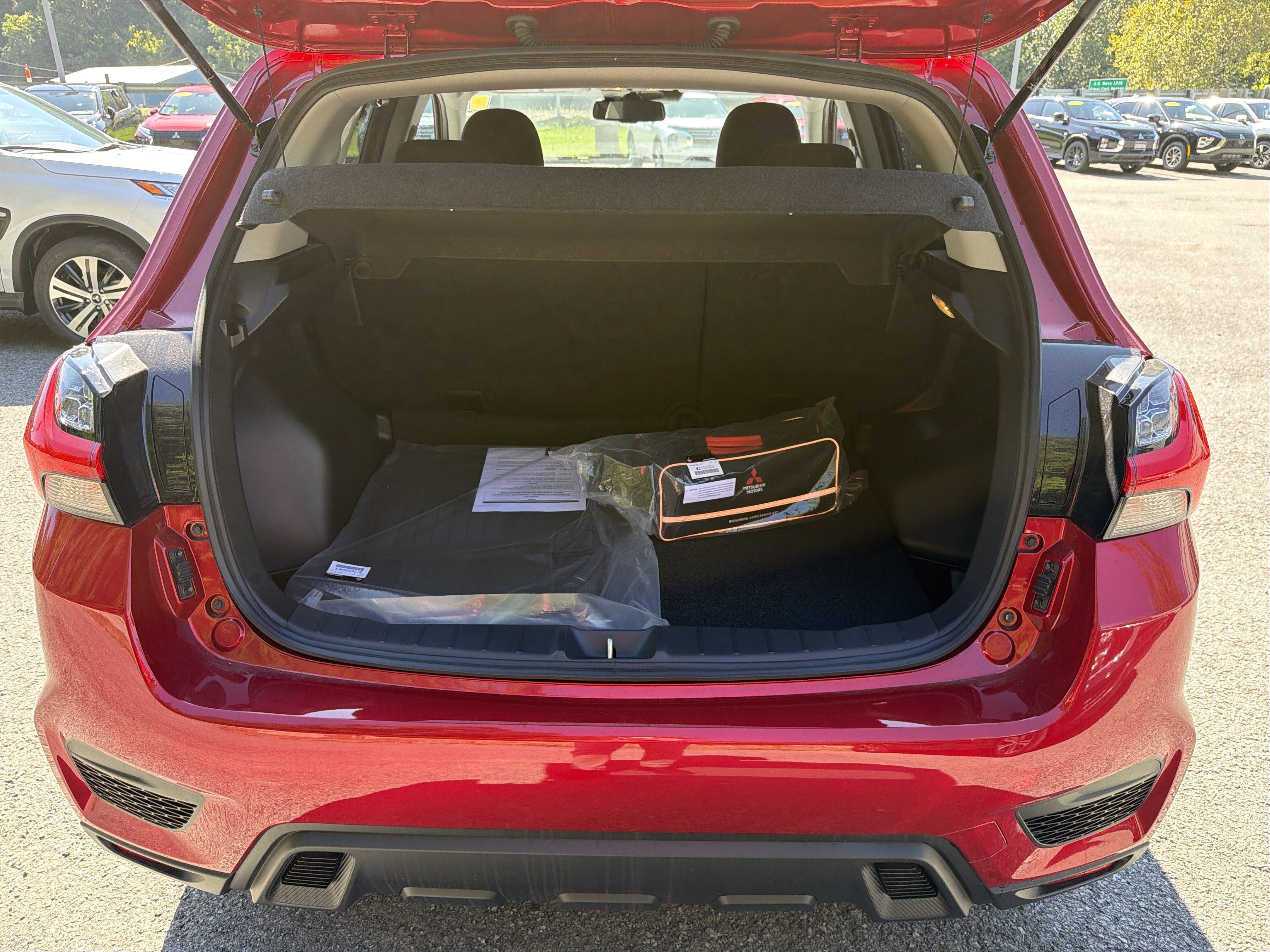 2027 Mitsubishi Outlander Sport LE