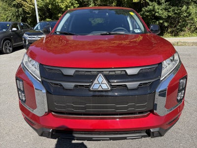 2027 Mitsubishi Outlander Sport LE