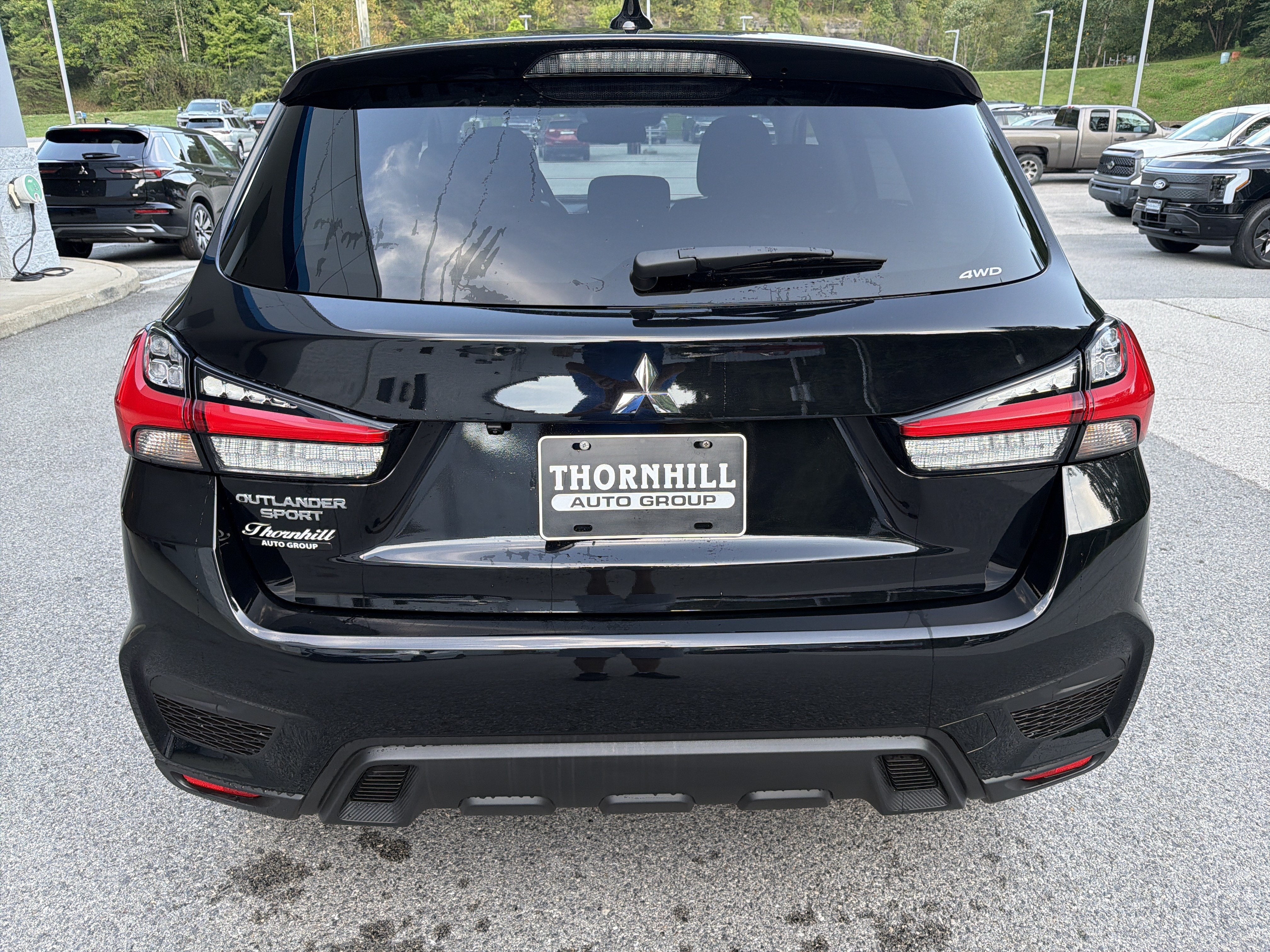 2027 Mitsubishi Outlander Sport ES