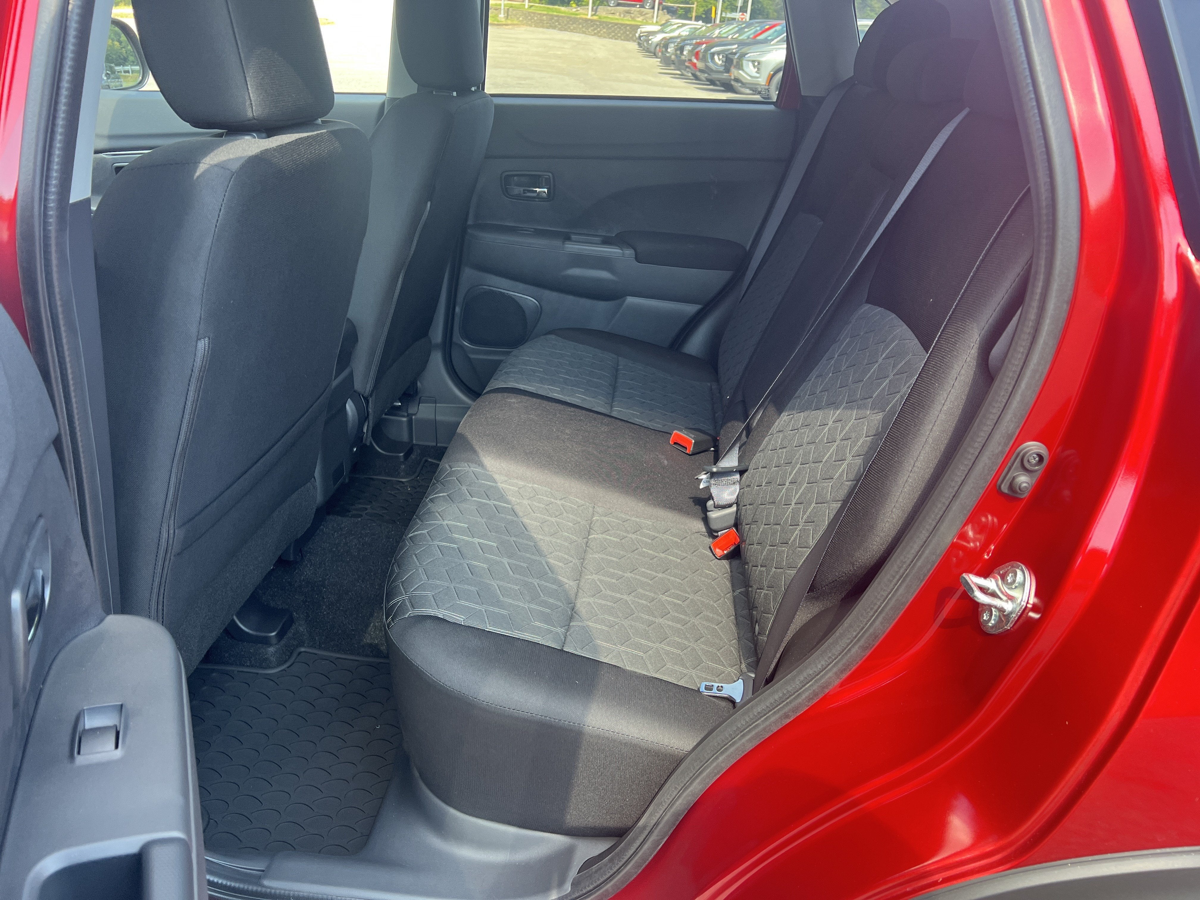 2026 Mitsubishi Outlander Sport ES