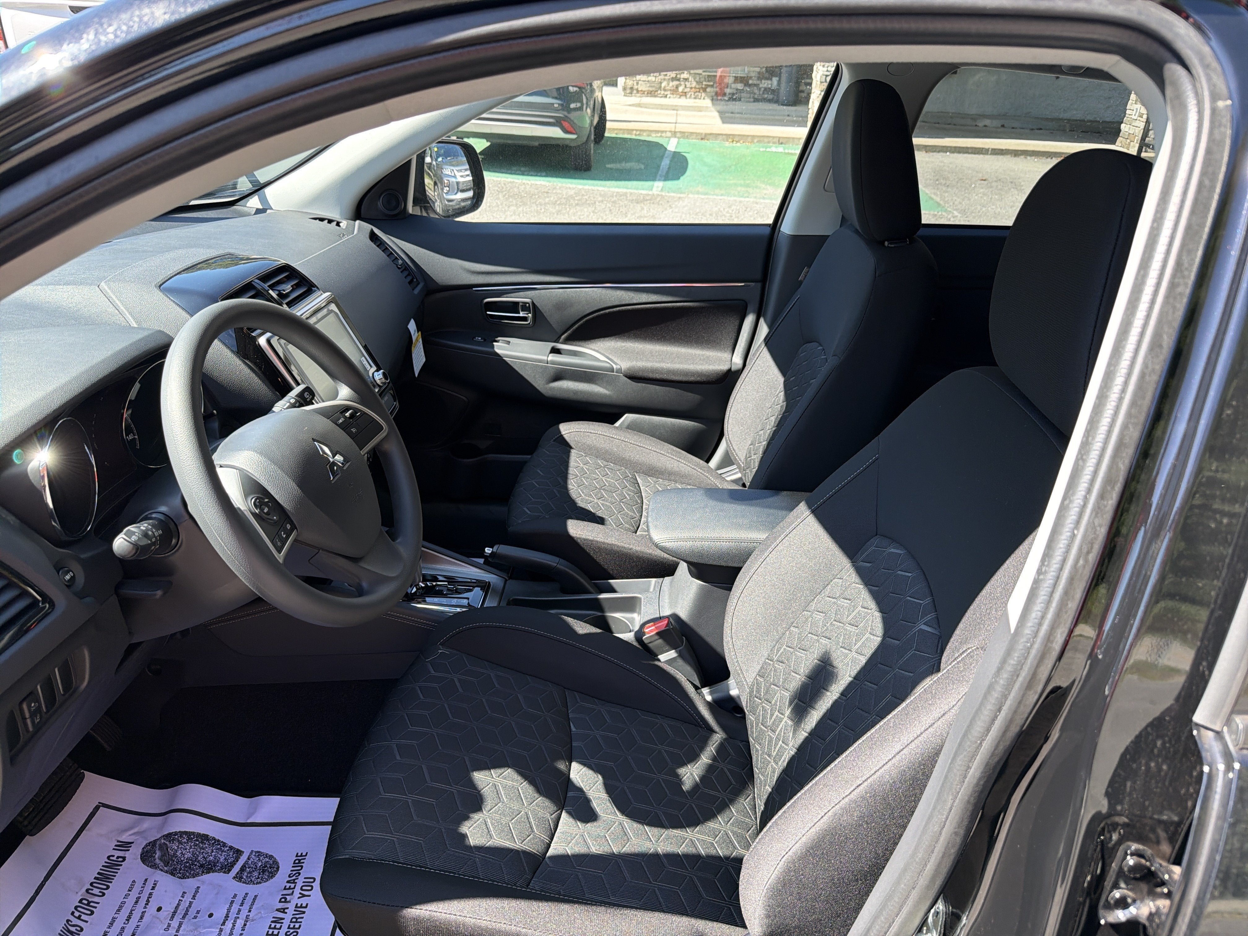 2027 Mitsubishi Outlander Sport ES