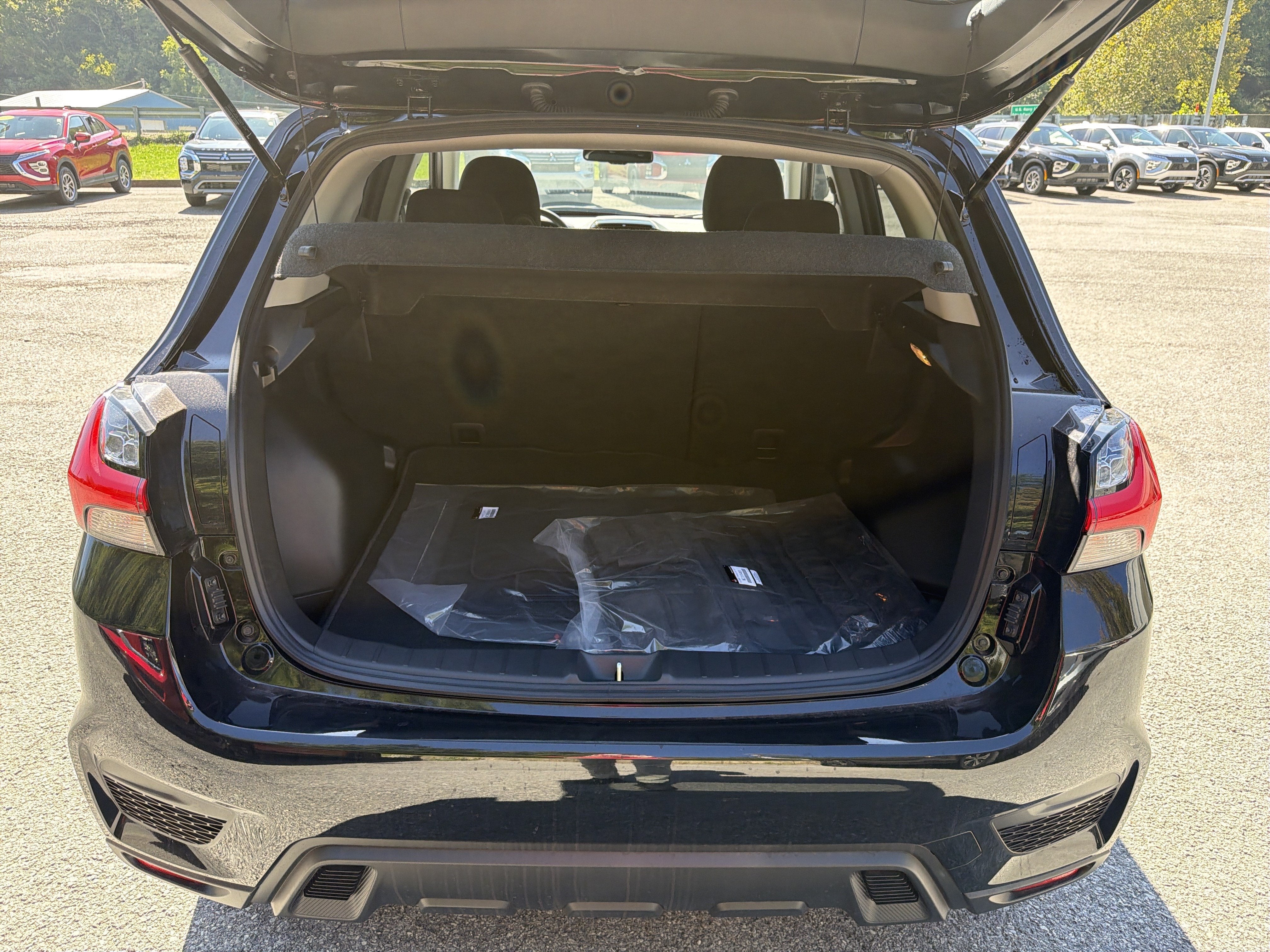 2027 Mitsubishi Outlander Sport ES